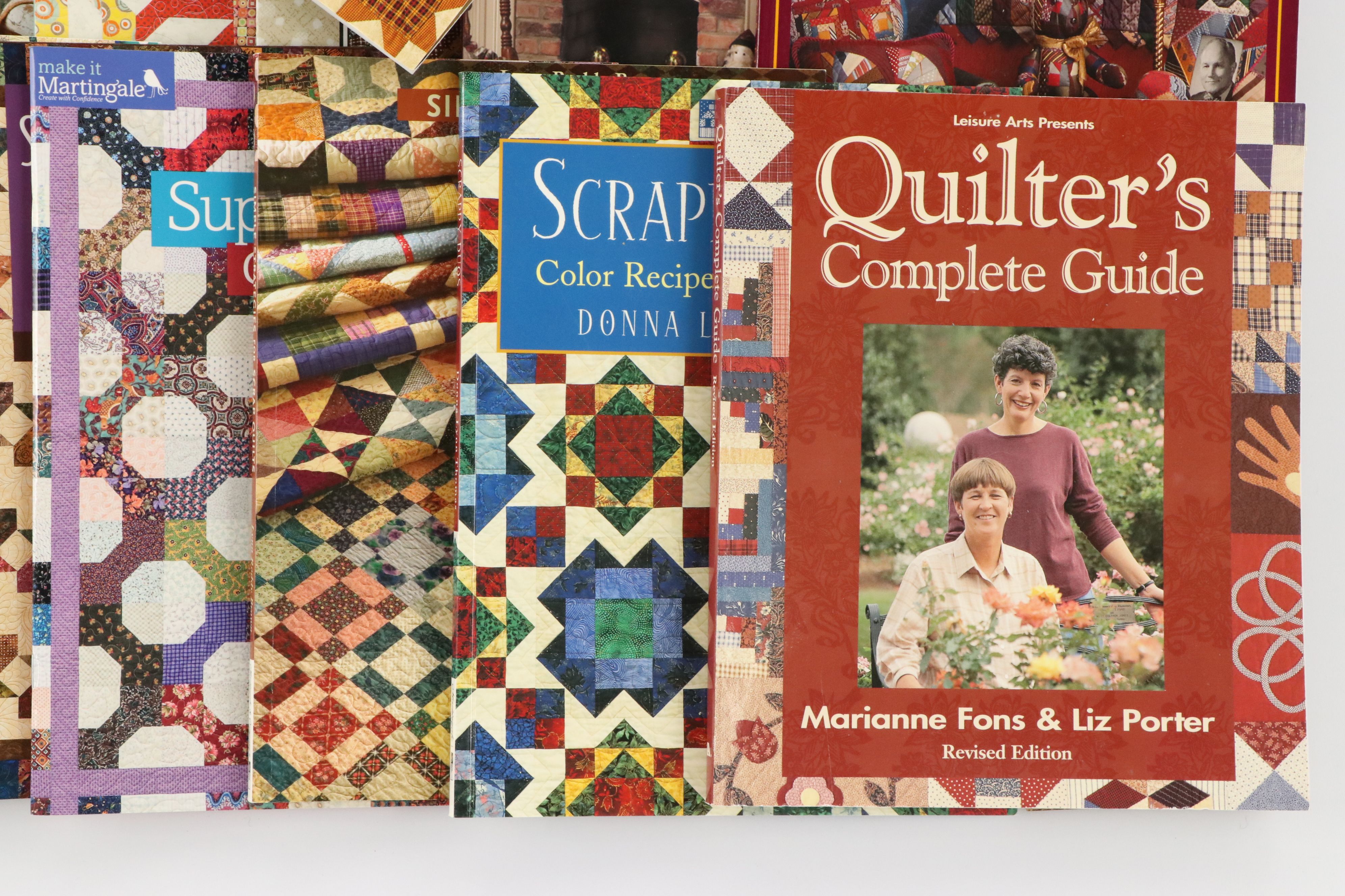 "Quilter's Complete Guide" with More Quilting Books