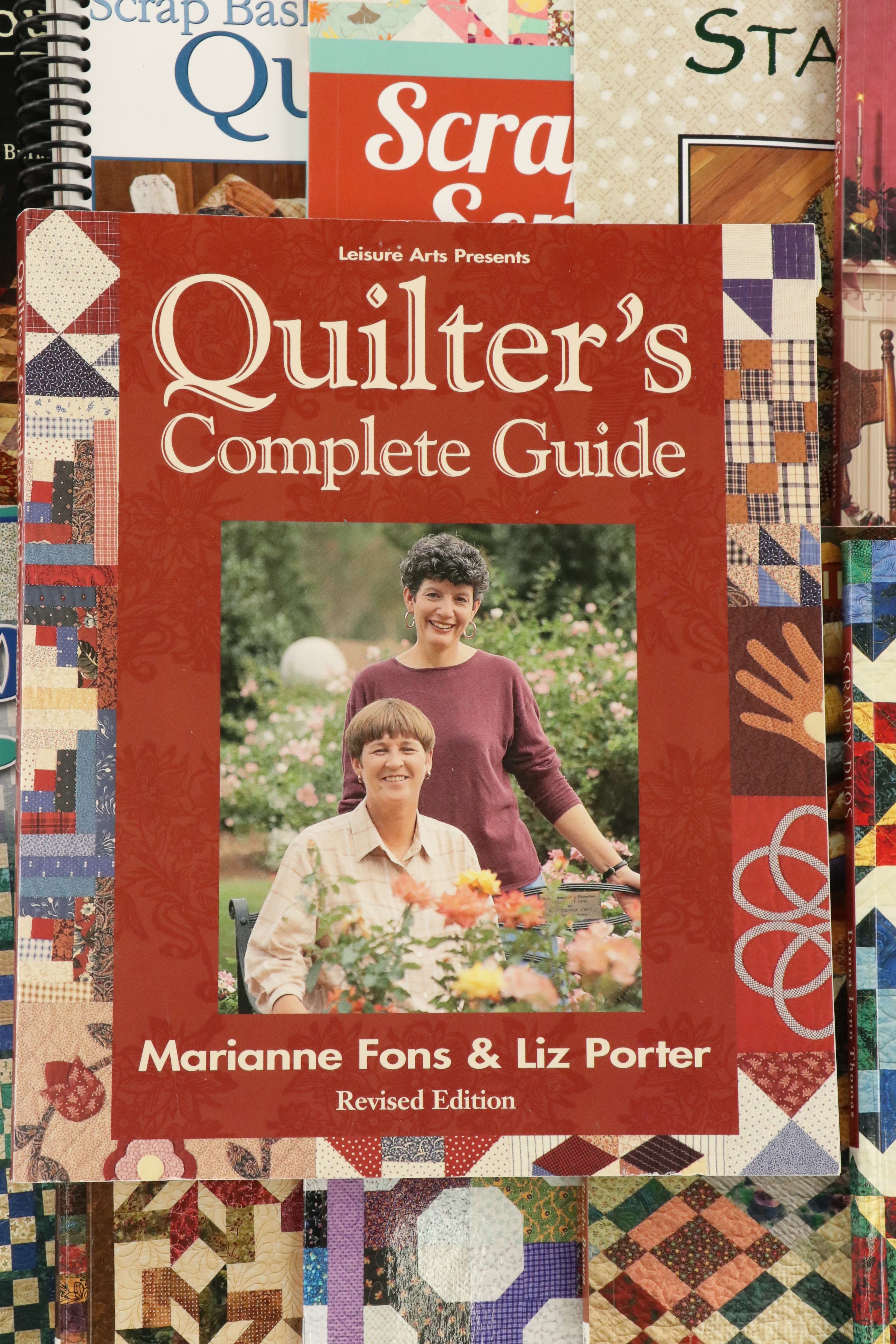 "Quilter's Complete Guide" with More Quilting Books