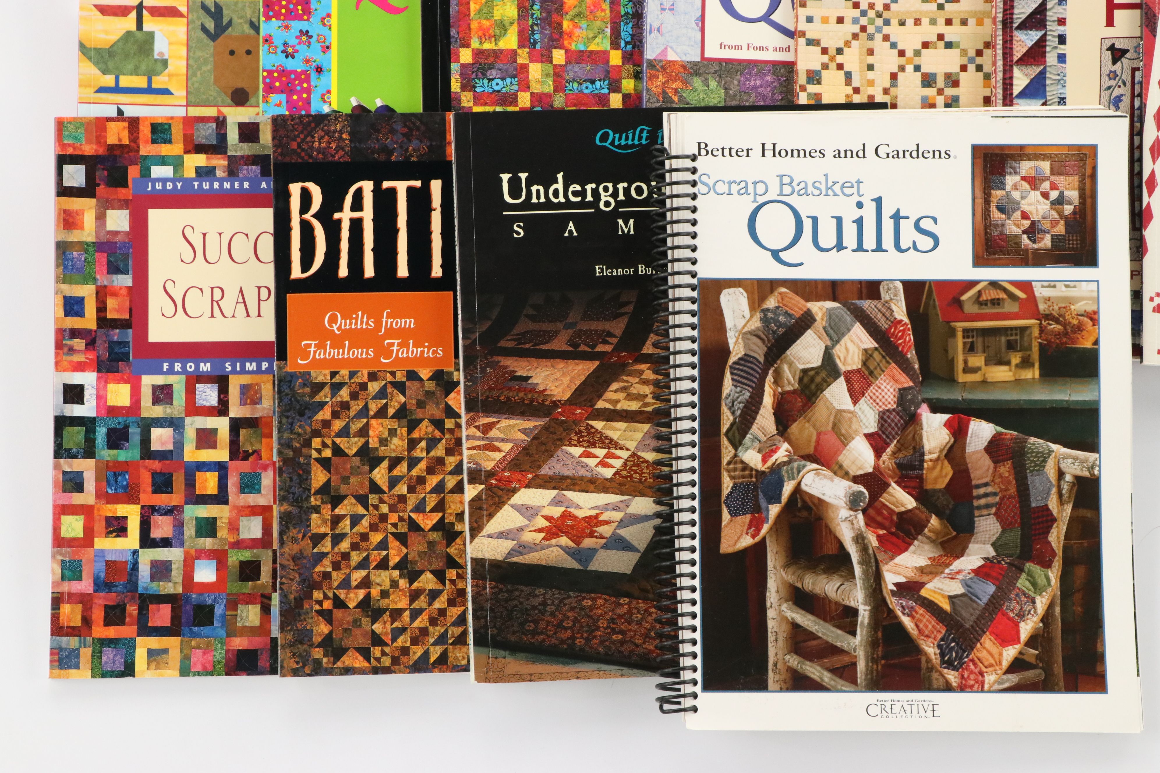 "Quilter's Complete Guide" with More Quilting Books