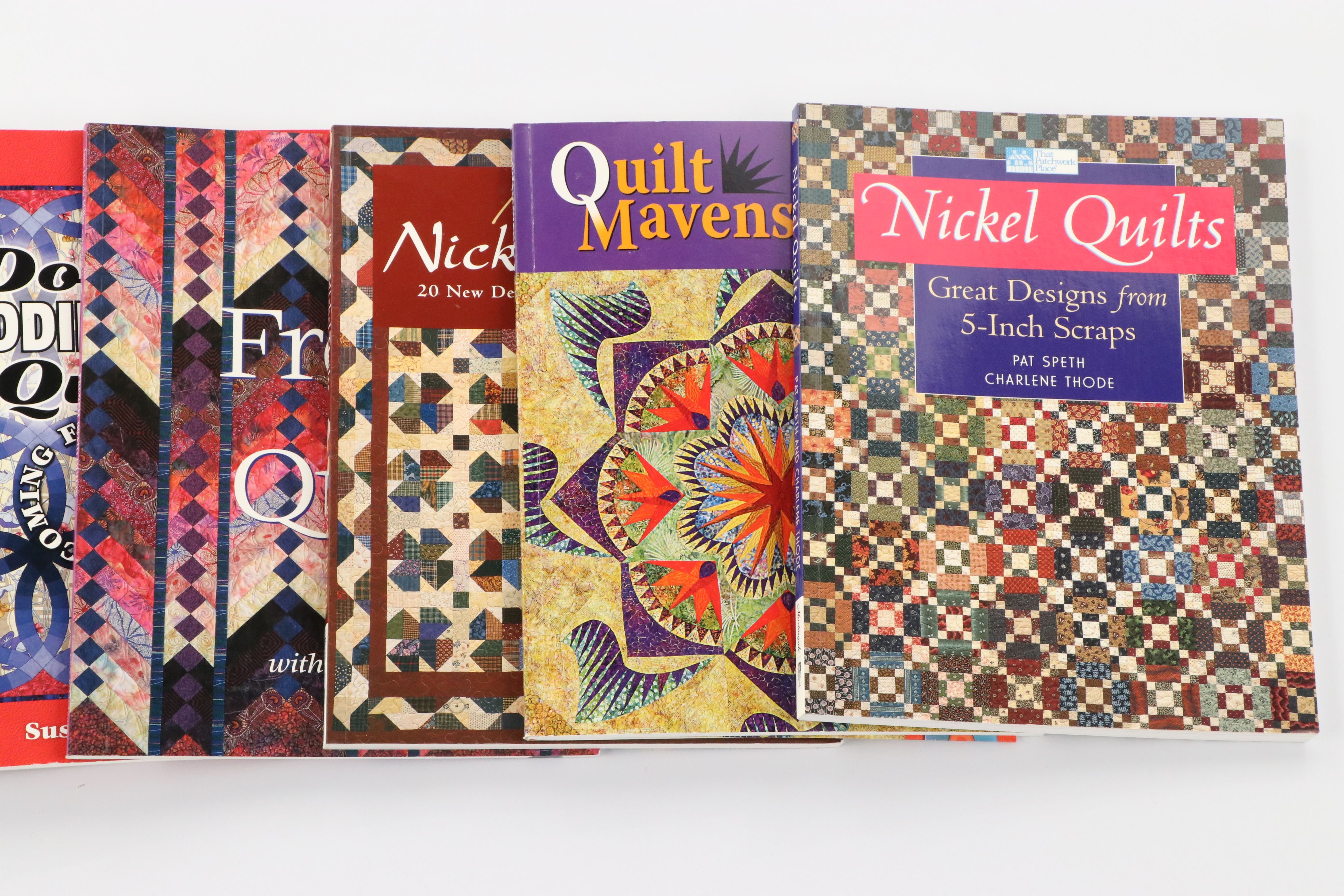 "Quilter's Complete Guide" with More Quilting Books