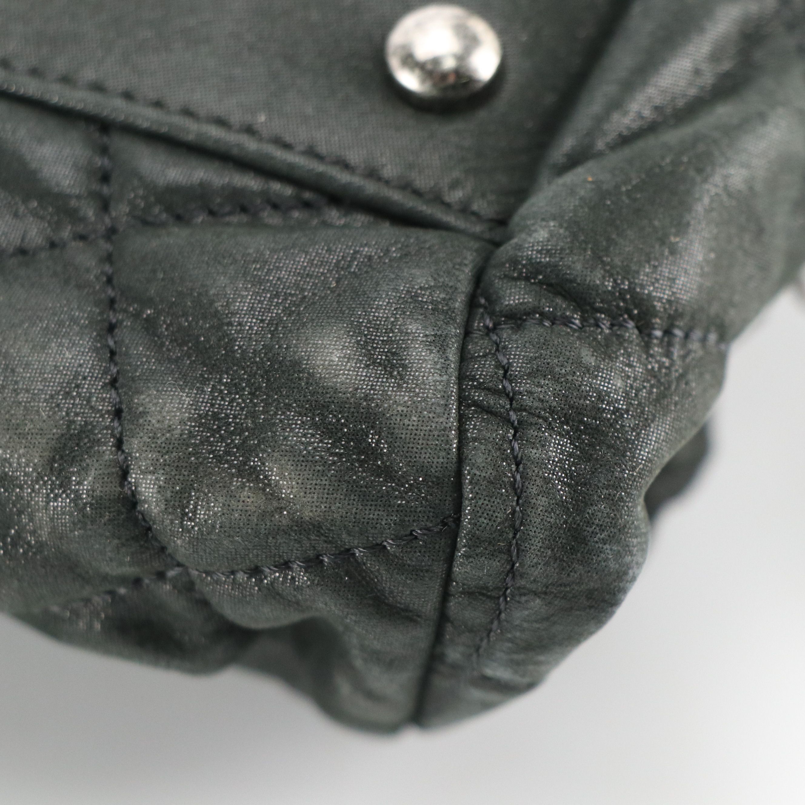 Chanel Chic Quilt Bowling Shoulder Bag in Quilted Black Iridescent Calfskin