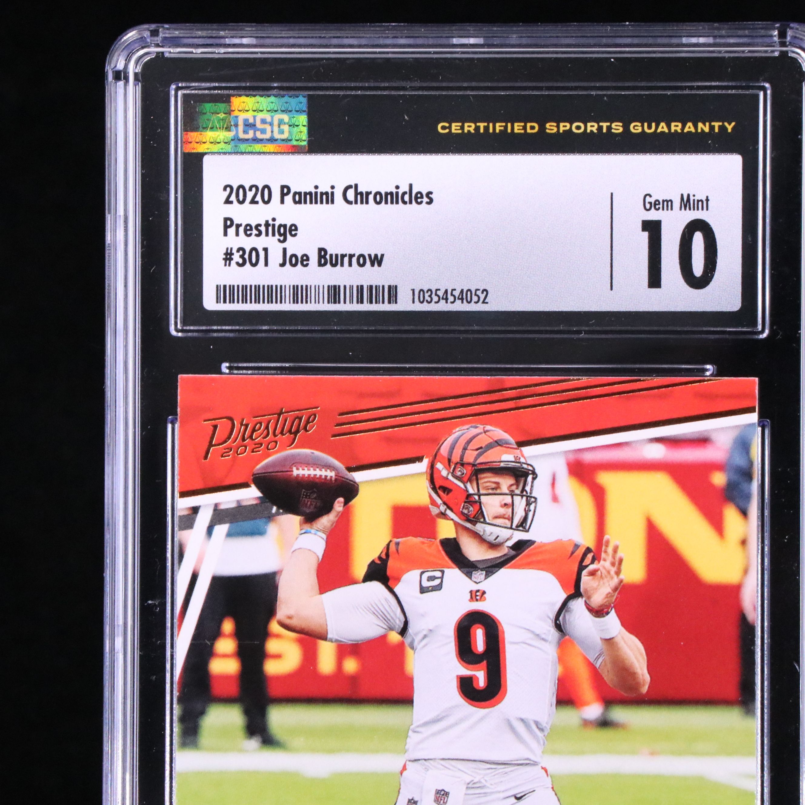 2020 Chronicles Prestige Joe Burrow Cincinnati Bengals Rookie Card Graded CSG 10