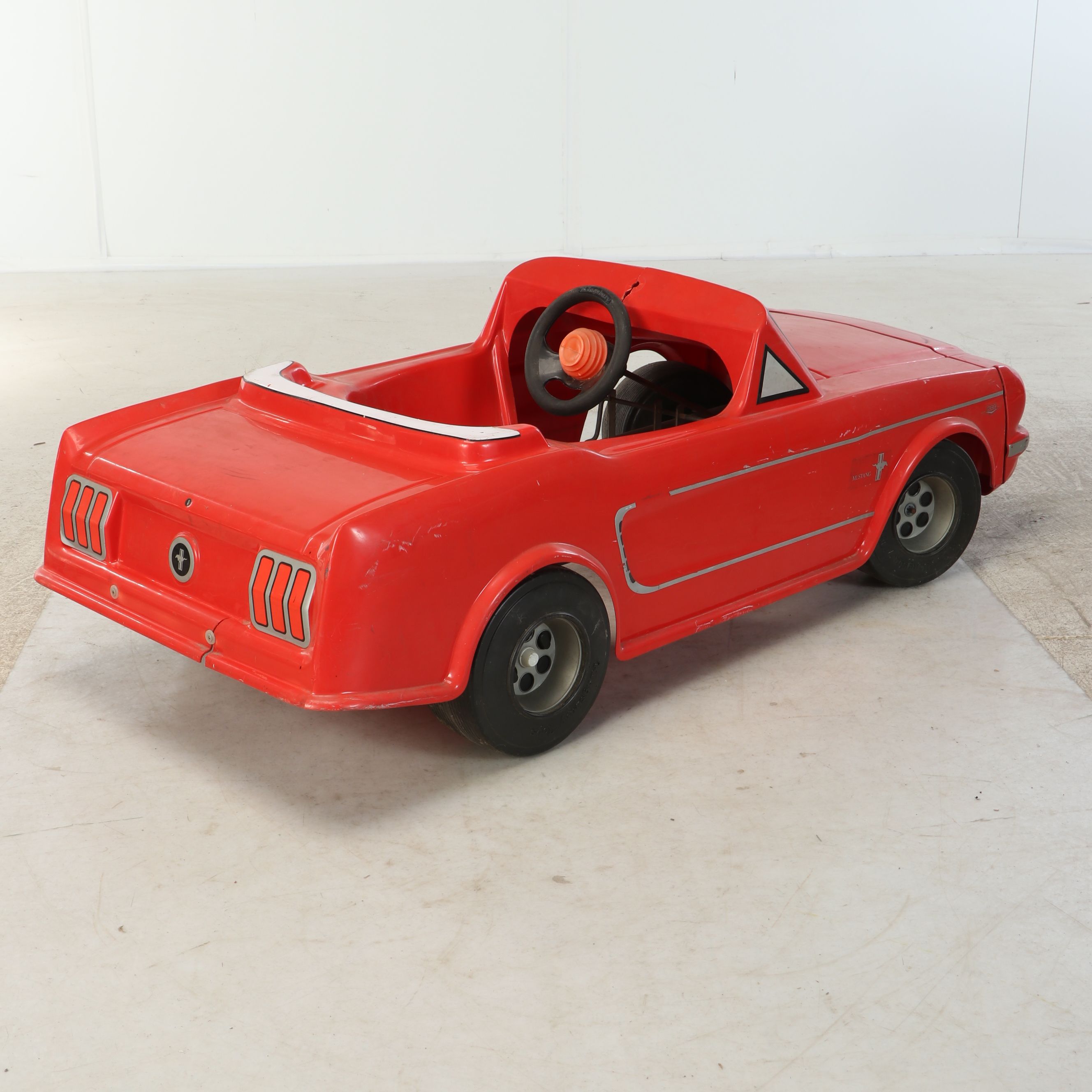 Kingsbury Toys Ford Mustang Convertible Pedal Car