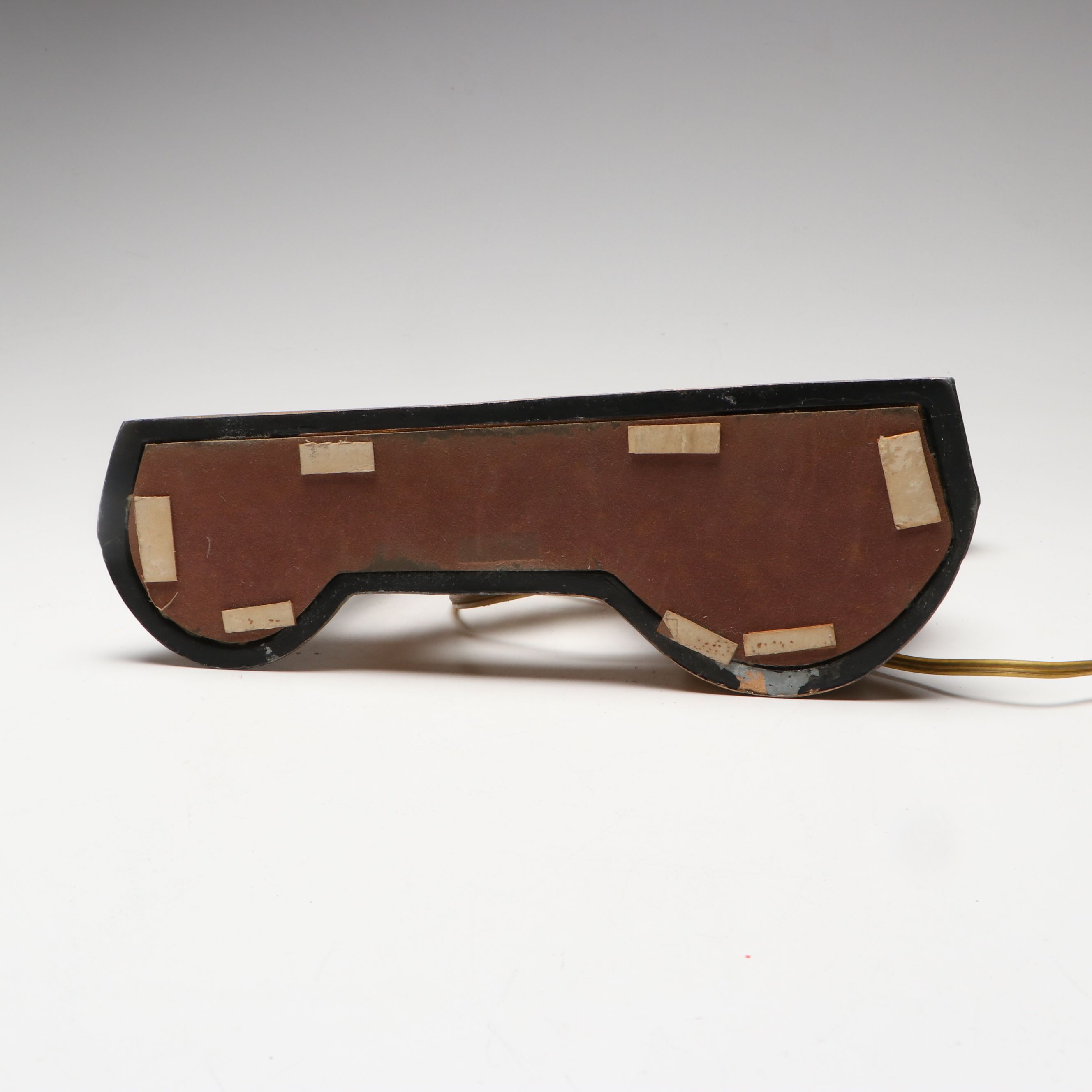 Sessions United Electric Metal Harp Figural Mantel Lamp