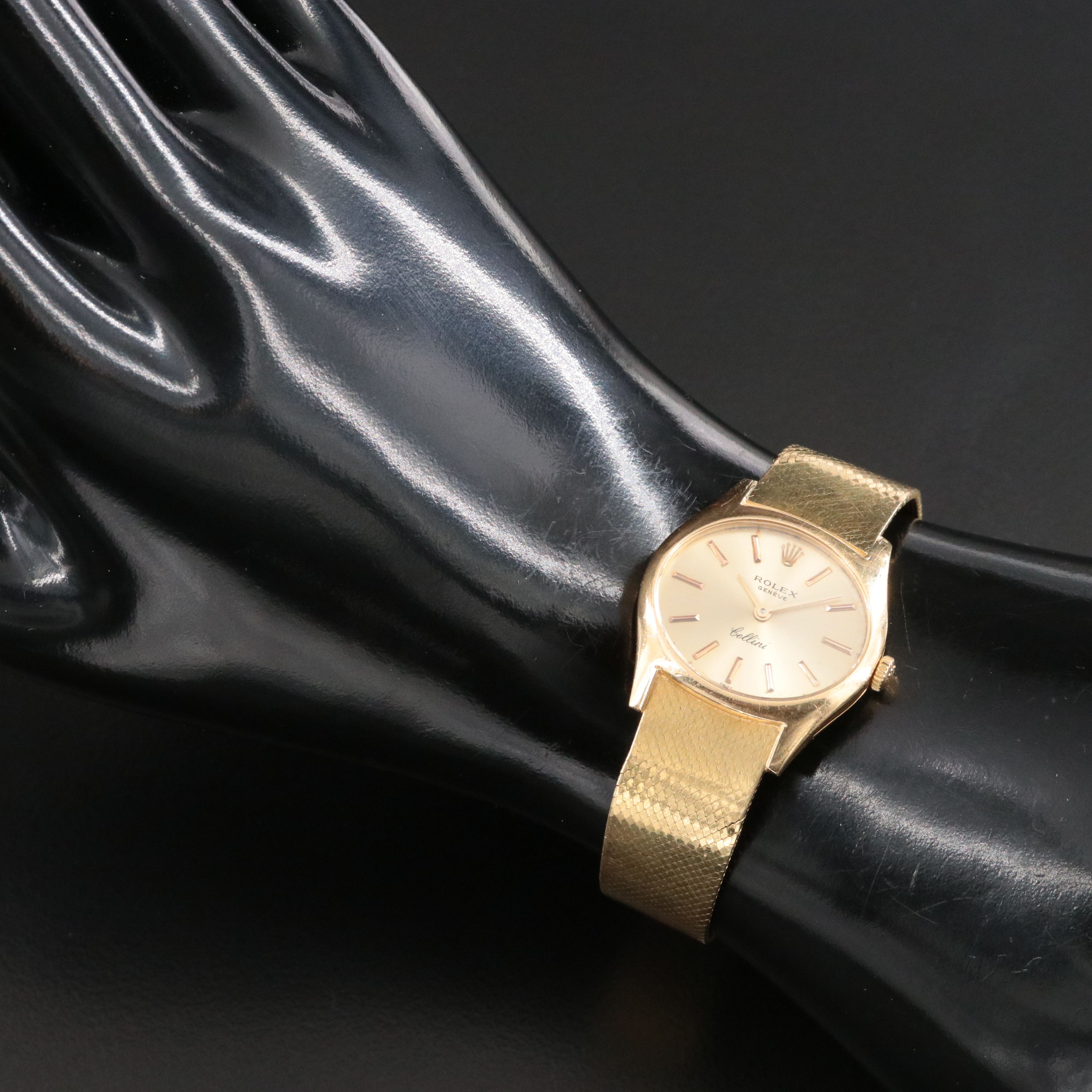 18K Rolex Cellini Stem Wind Vintage Watch