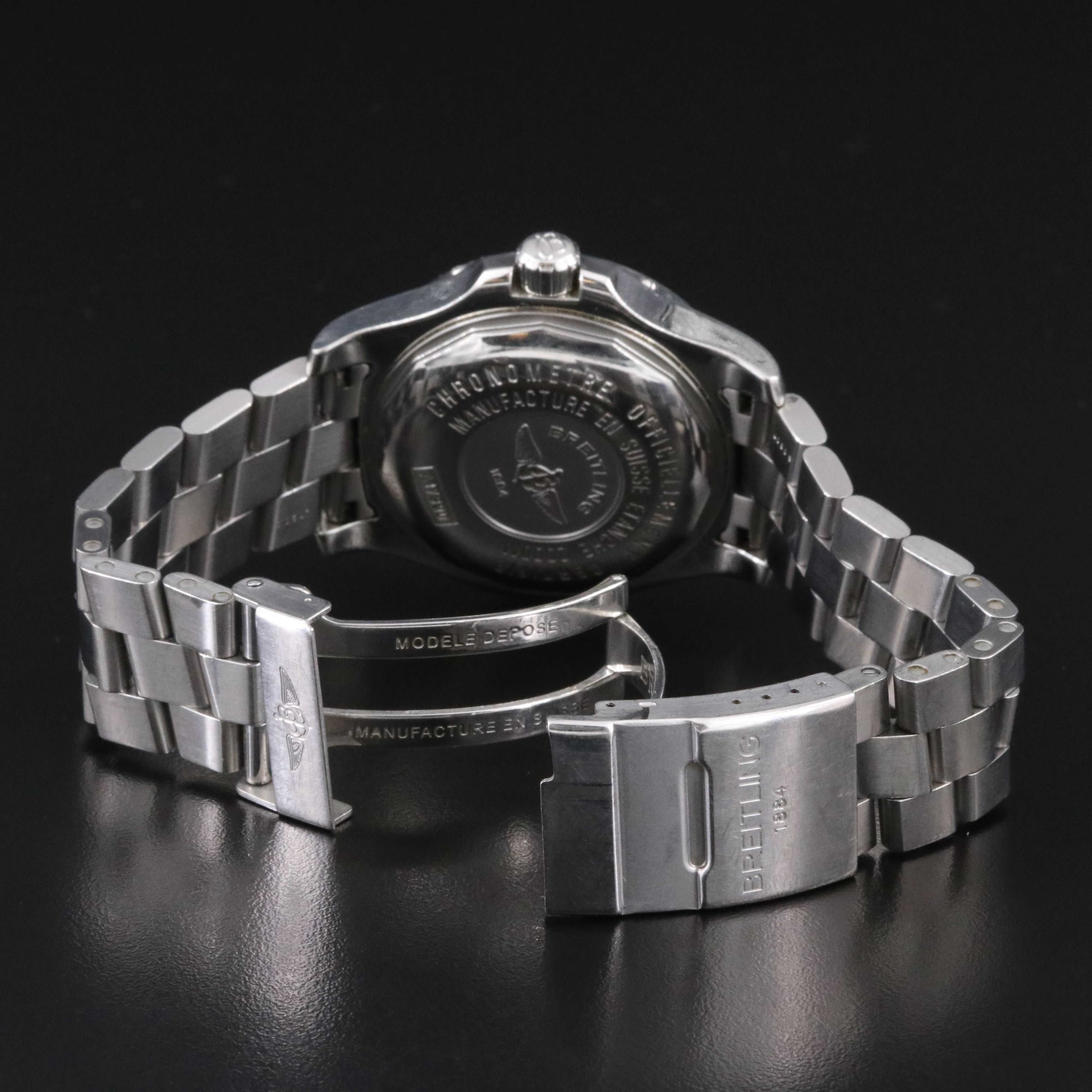 Breitling Super Ocean Steel Fish 2000M Automatic A17390 Watch