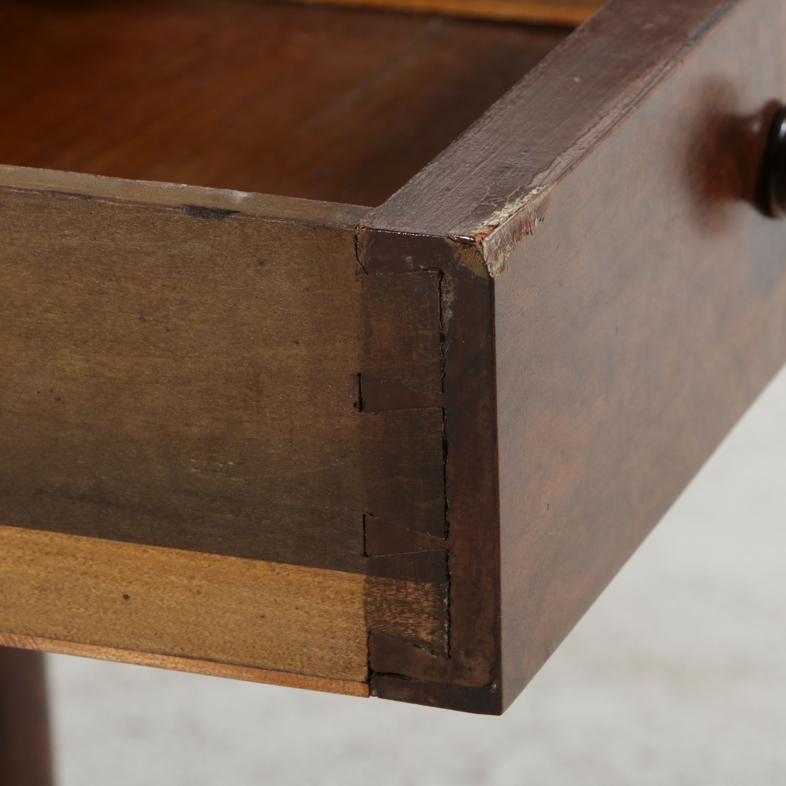 American Classical Mahogany One-Drawer Side Table, 19th Century