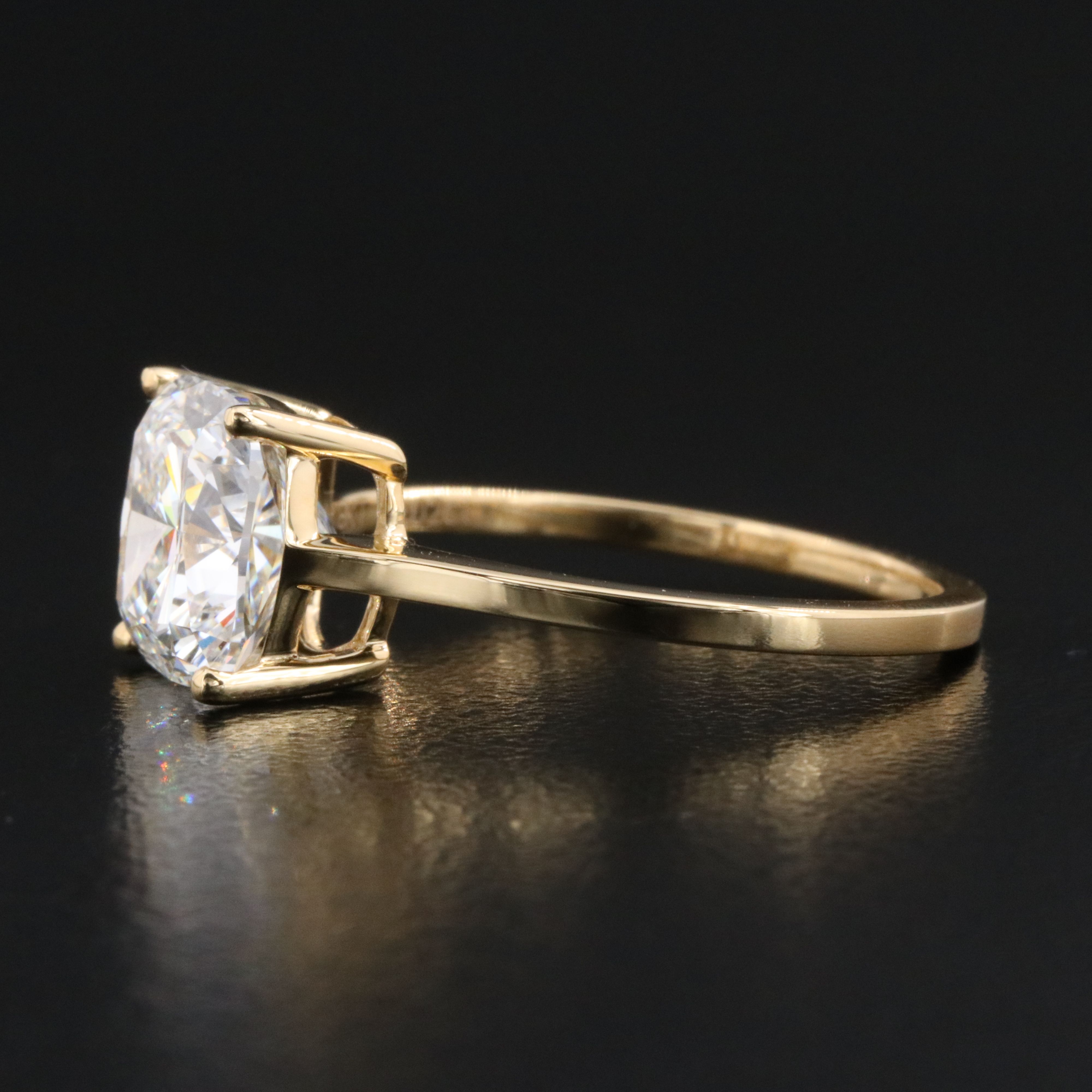 18K 3.02 CT Lab Grown Diamond Solitaire Ring with IGI Report