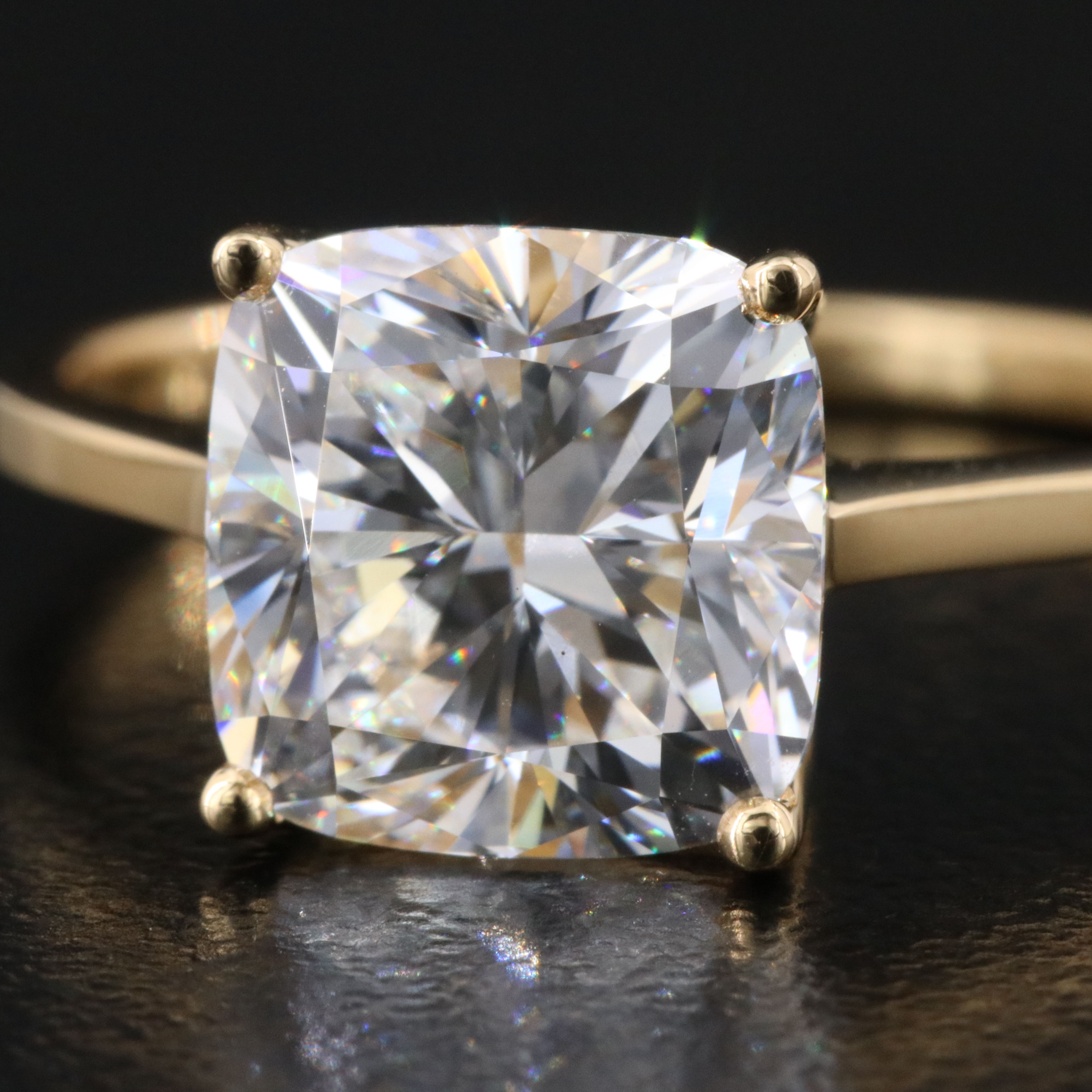 18K 3.02 CT Lab Grown Diamond Solitaire Ring with IGI Report