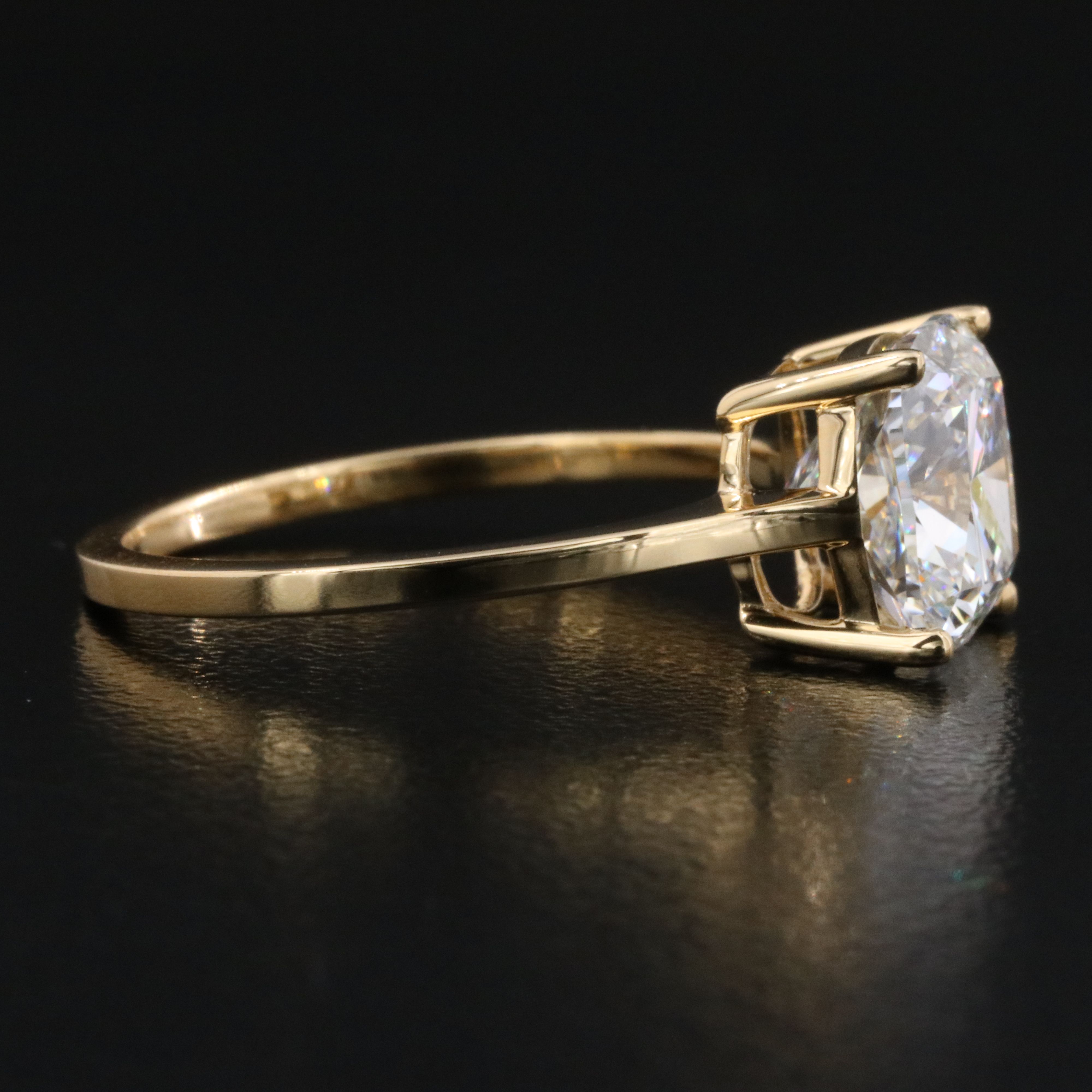 18K 3.02 CT Lab Grown Diamond Solitaire Ring with IGI Report