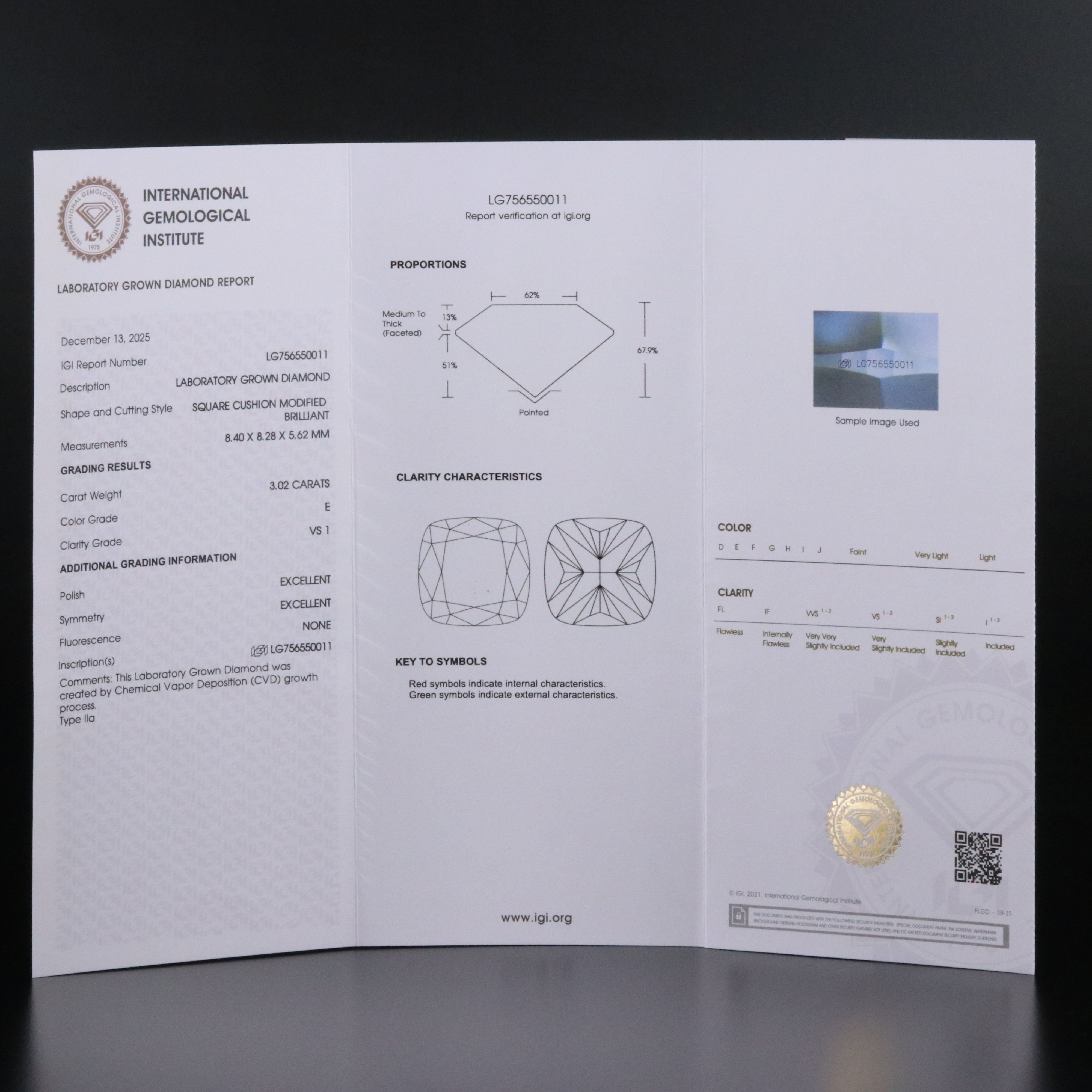 18K 3.02 CT Lab Grown Diamond Solitaire Ring with IGI Report