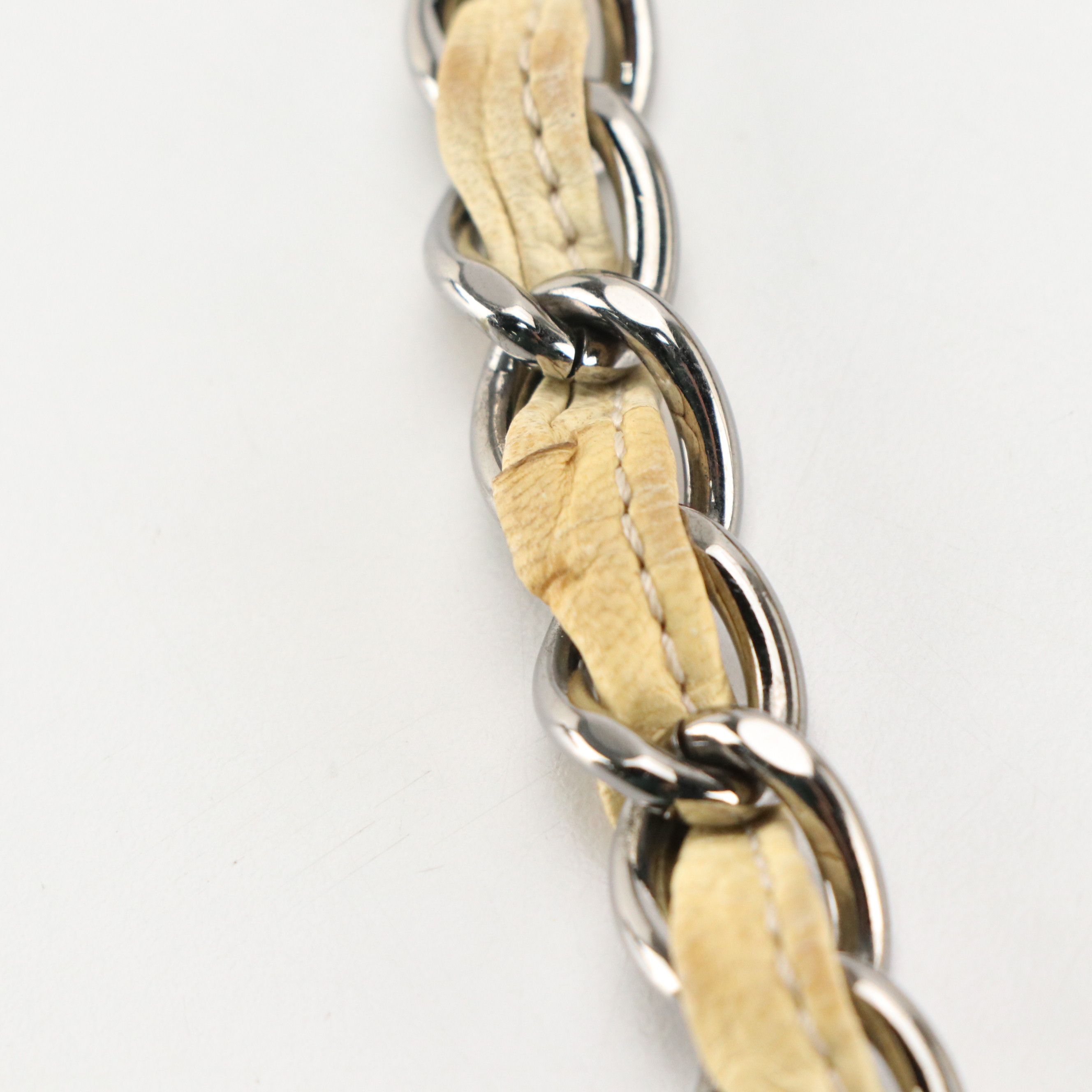 Chanel White Quilted Calfskin and Black Patent Leather Kiss Lock Tote