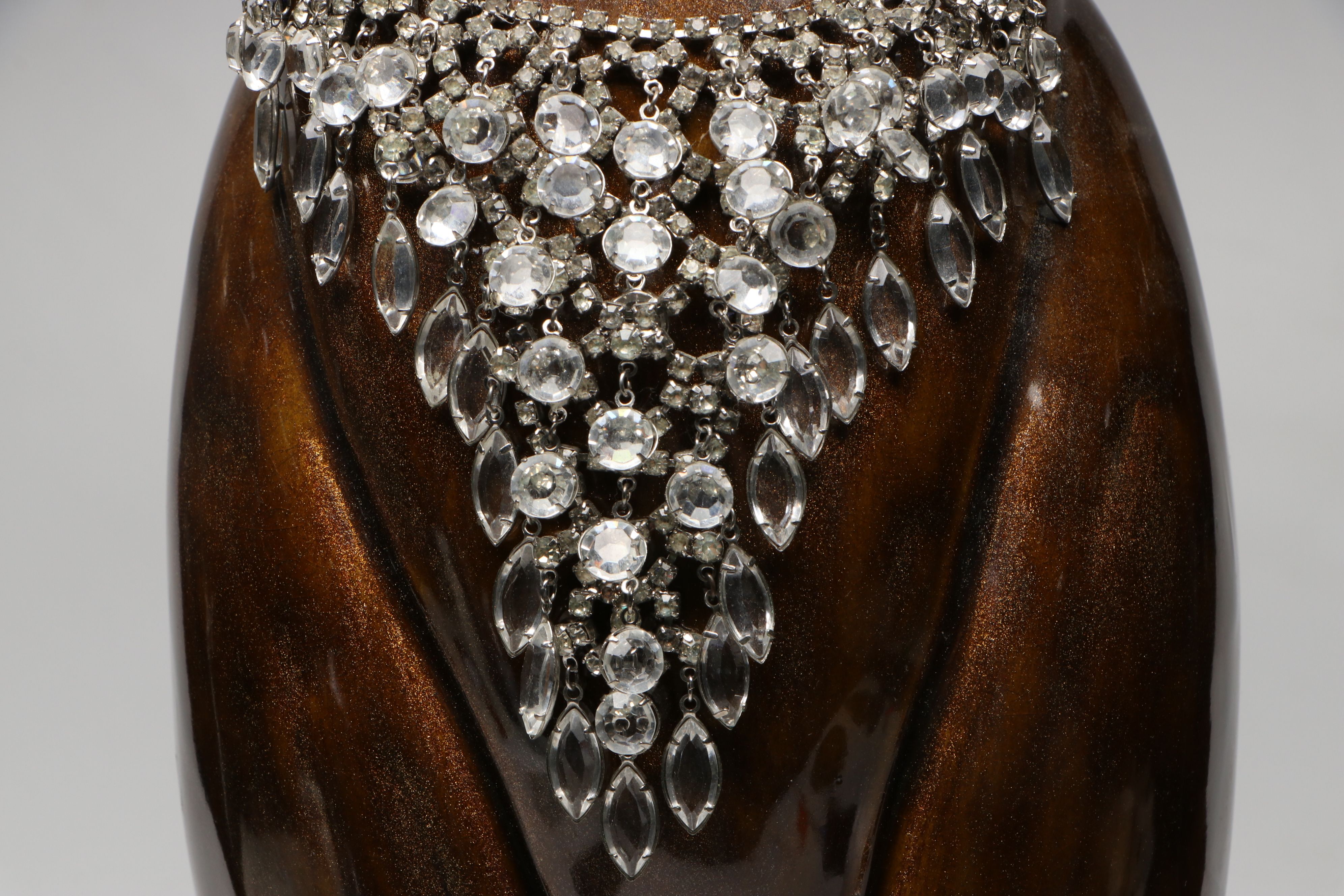 MCM Style Cat with Necklace