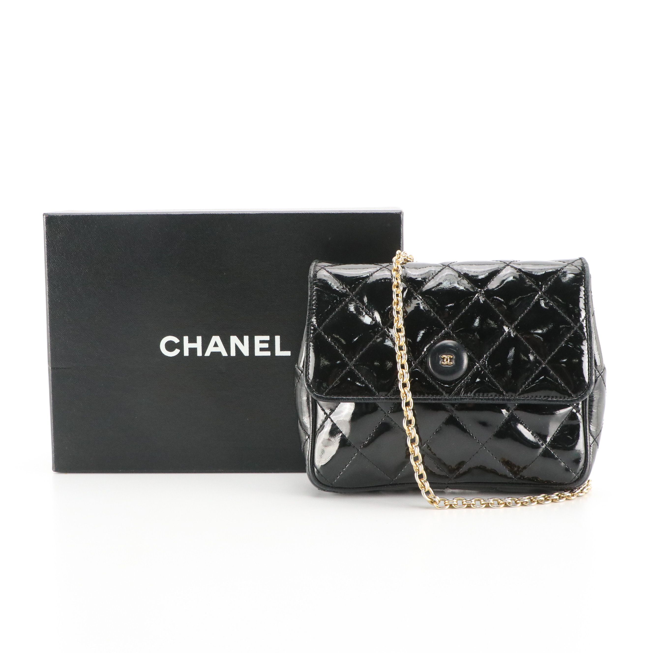 Chanel Vintage Small Flap Shoulder Bag in Black Quilted Patent Leather