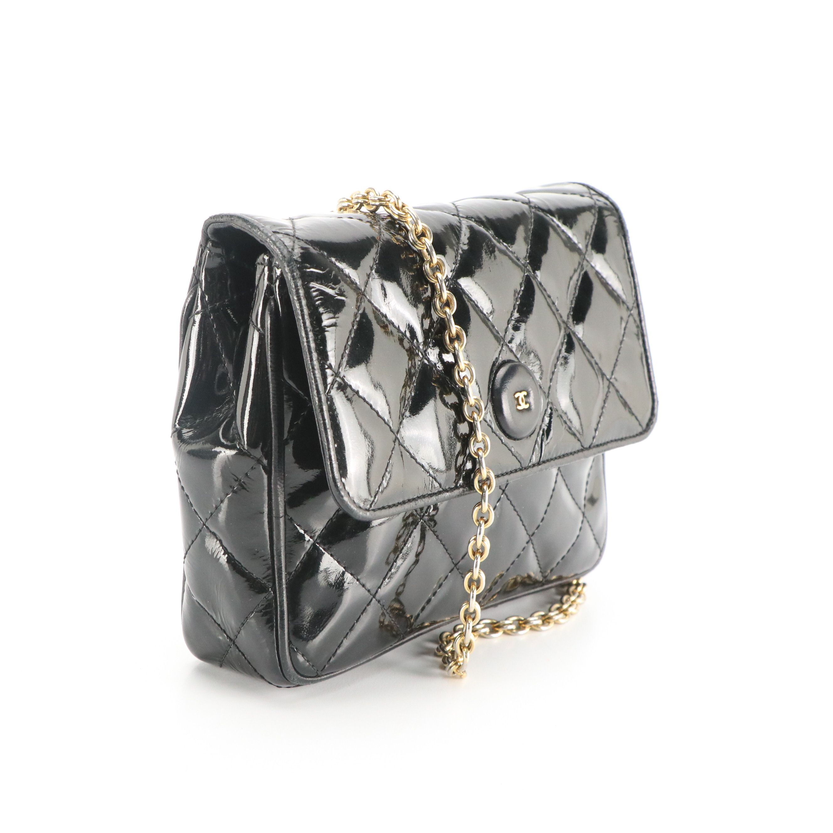Chanel Vintage Small Flap Shoulder Bag in Black Quilted Patent Leather