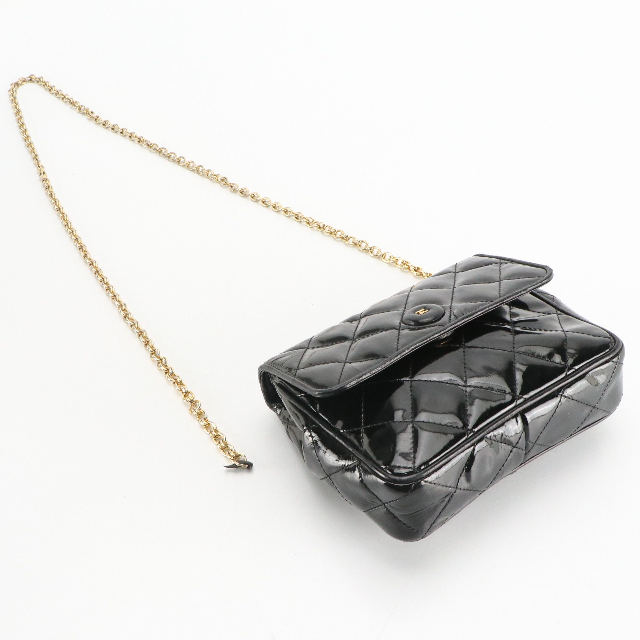 Chanel Vintage Small Flap Shoulder Bag in Black Quilted Patent Leather