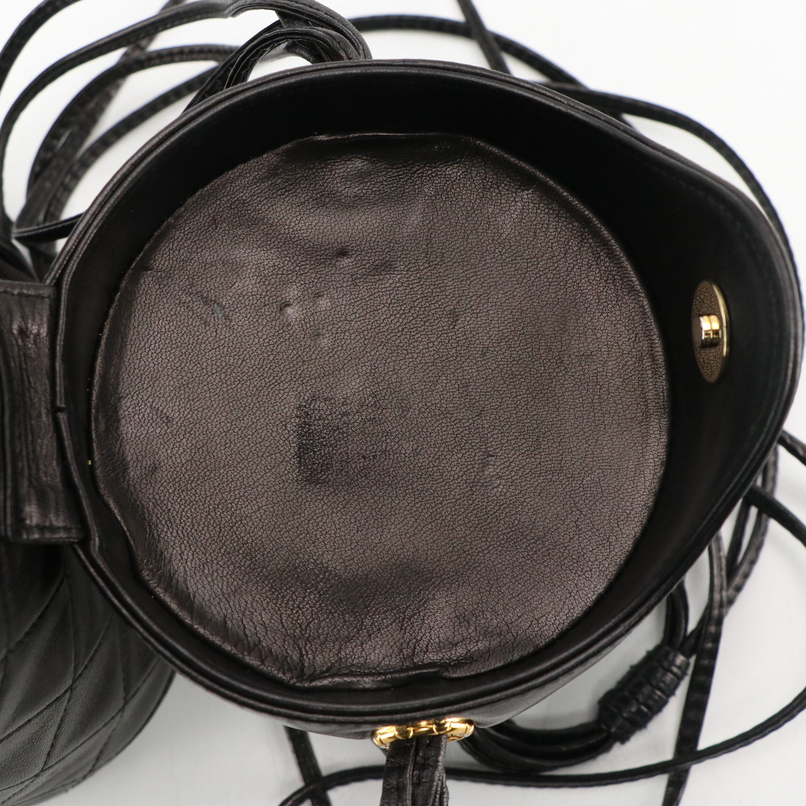 Chanel Vintage Vanity Crossbody Bucket Bag in Black Quilted Lambskin Leather