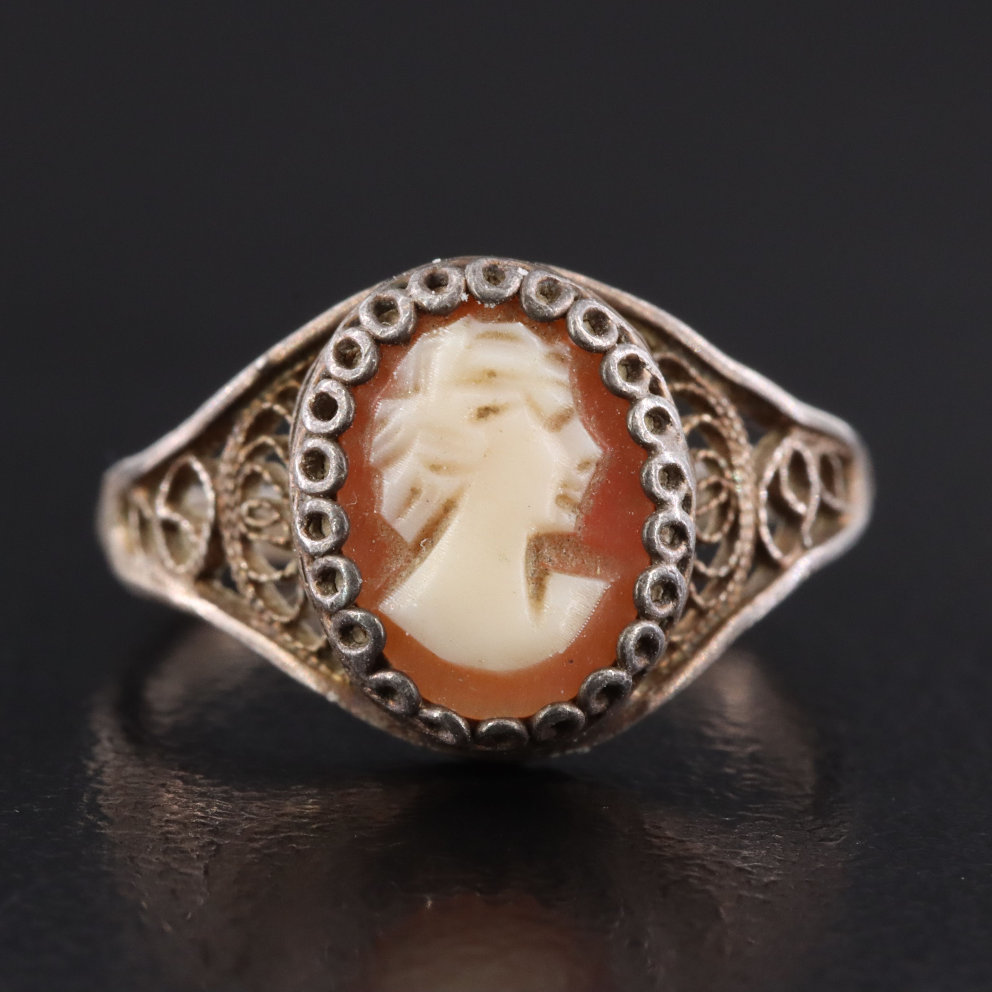 Sterling Shell Cameo Filigree Ring