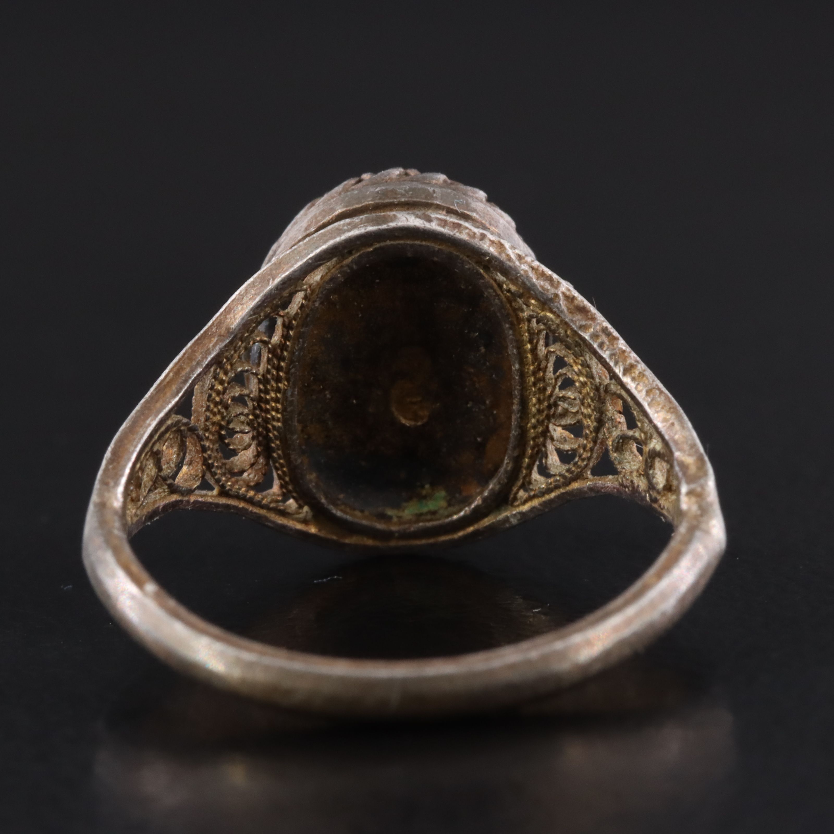 Sterling Shell Cameo Filigree Ring