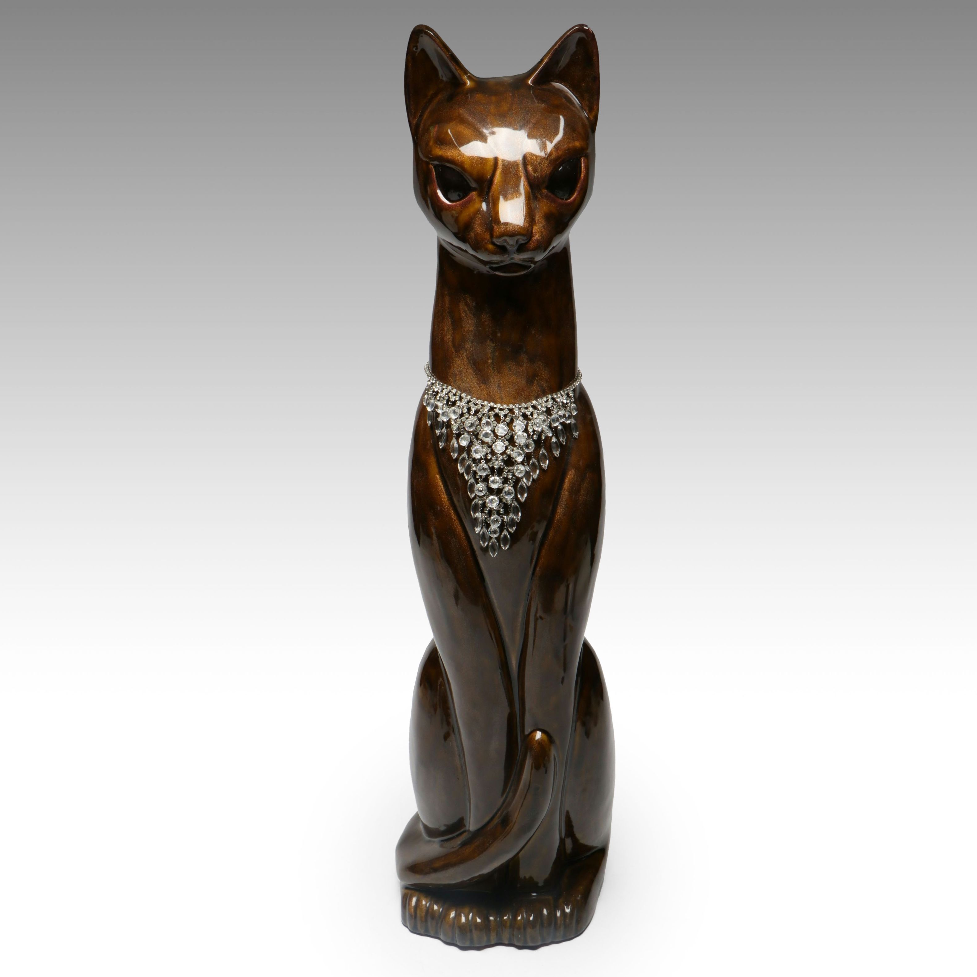 MCM Style Cat with Necklace