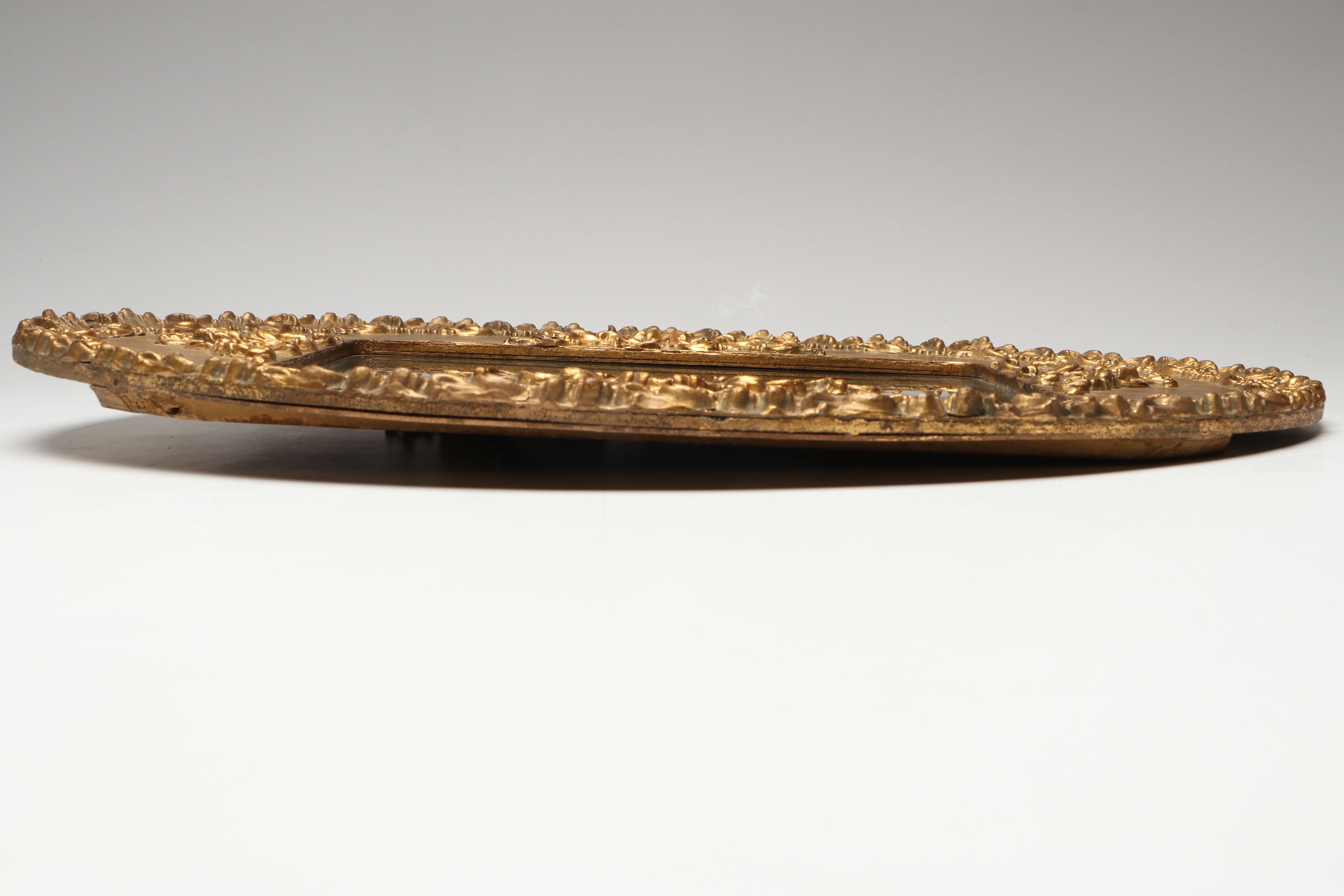 Portrait of Christ in Gilt Oval Frame