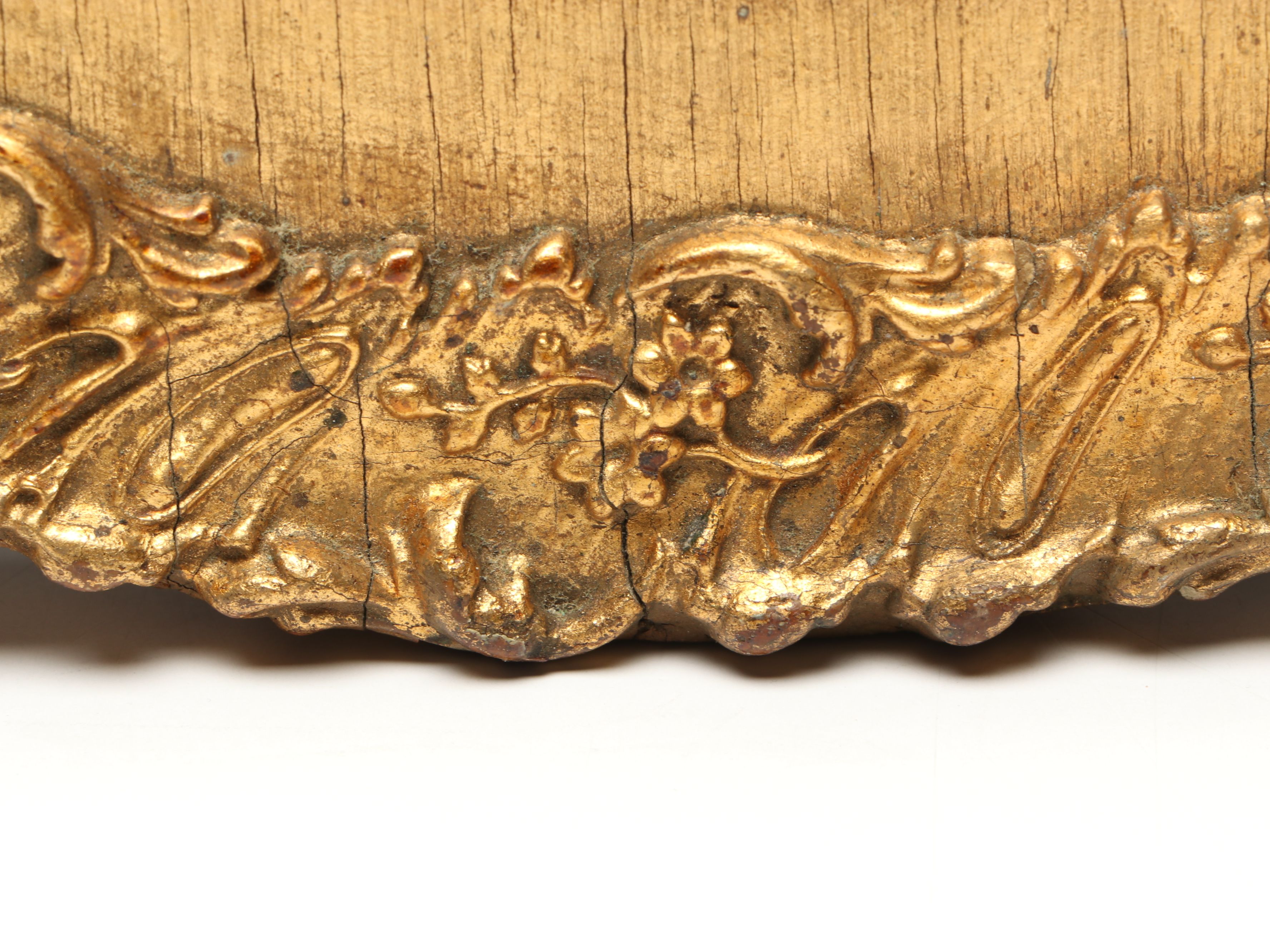 Portrait of Christ in Gilt Oval Frame