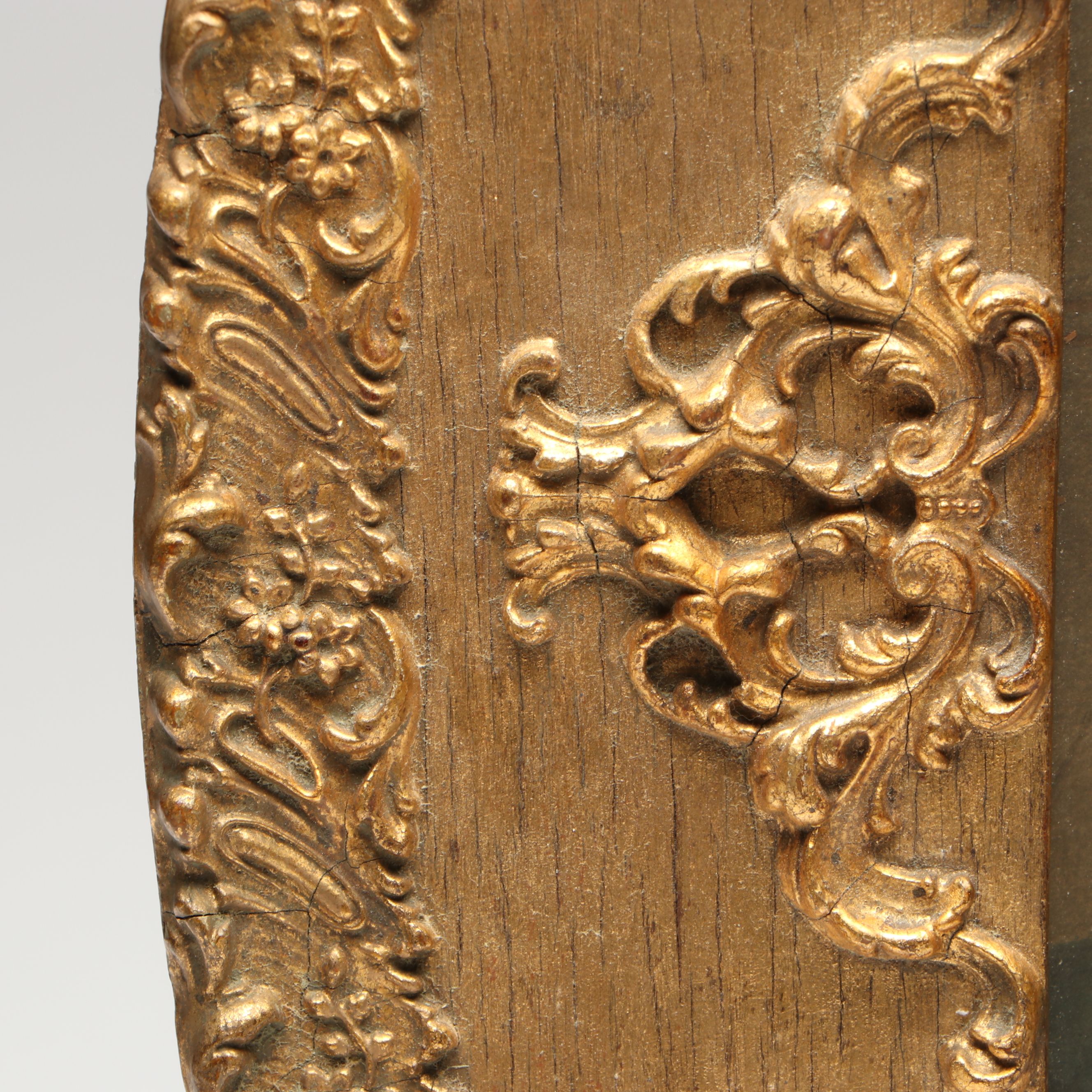 Portrait of Christ in Gilt Oval Frame