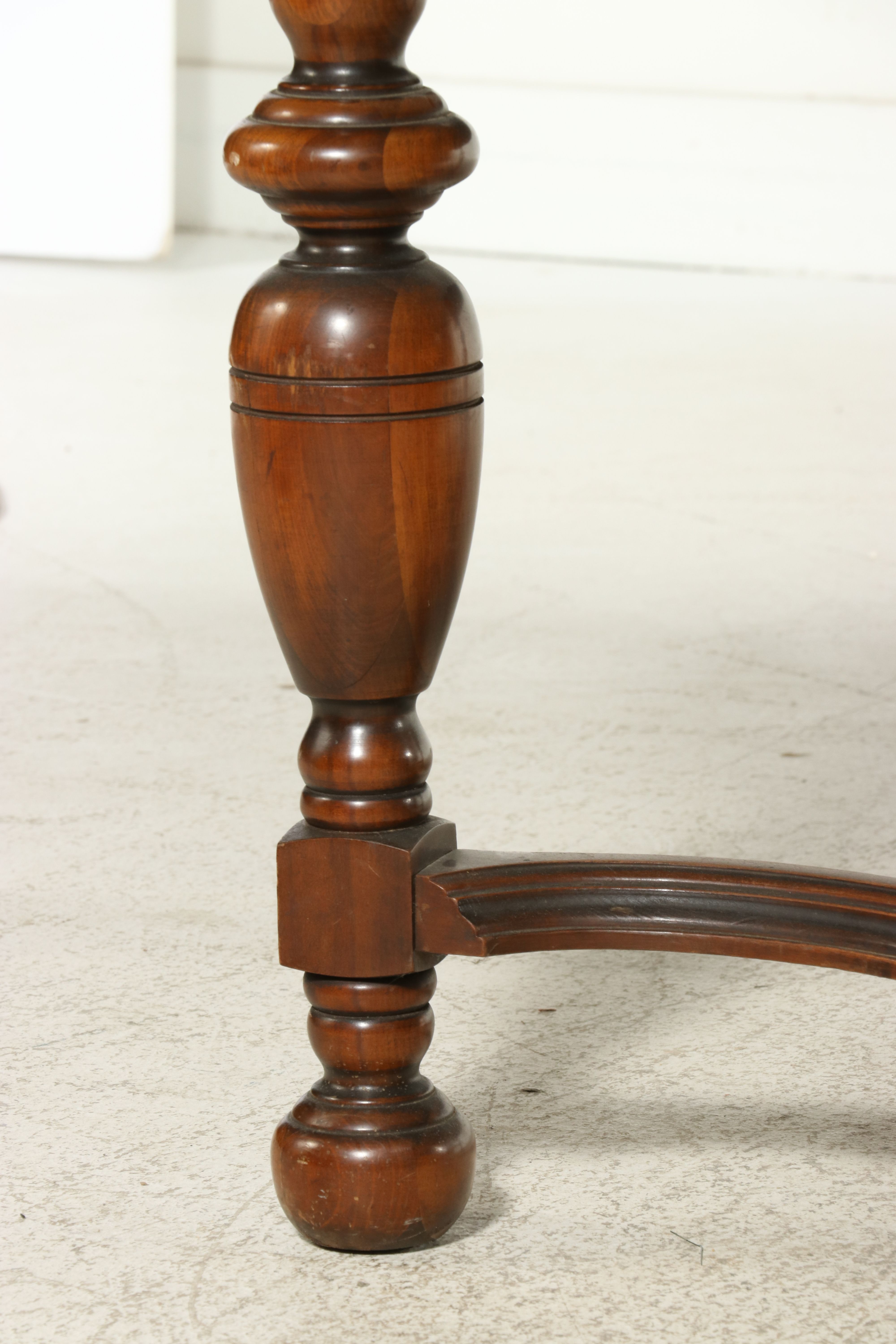 Renaissance Revival Walnut Dining Table, Late 19th Century