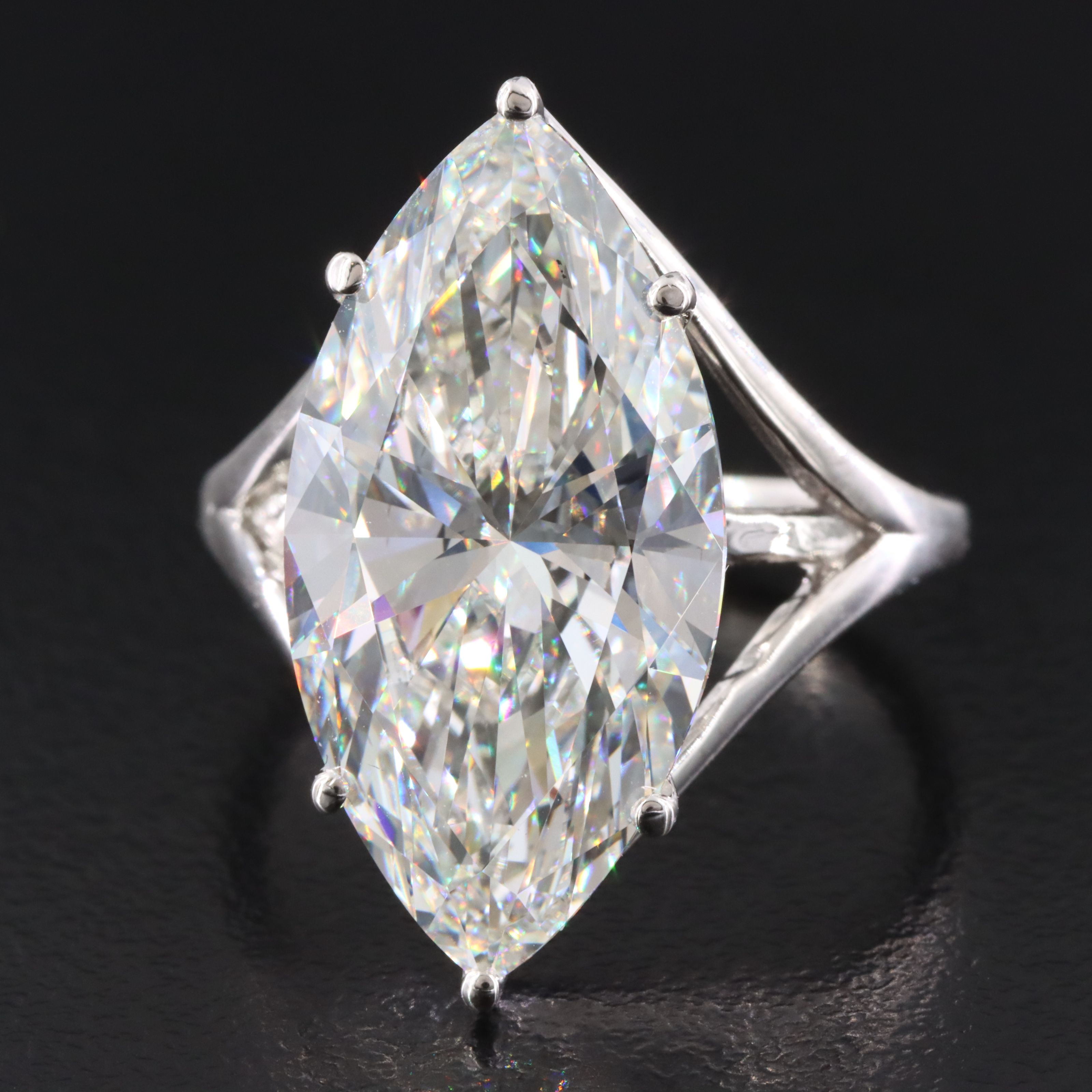 14K 10.06 CT Lab Grown Diamond Solitaire Ring with IGI Report