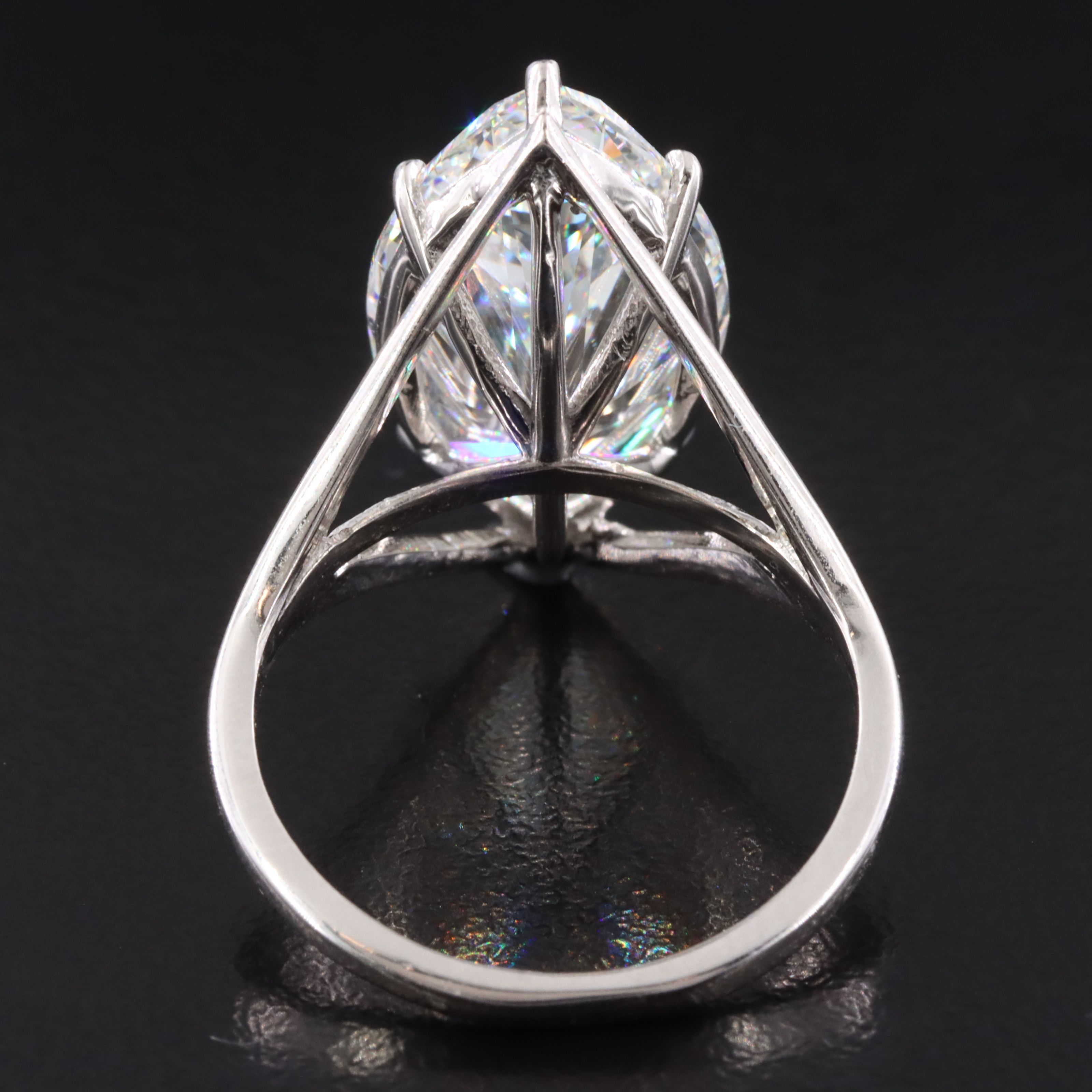 14K 10.06 CT Lab Grown Diamond Solitaire Ring with IGI Report