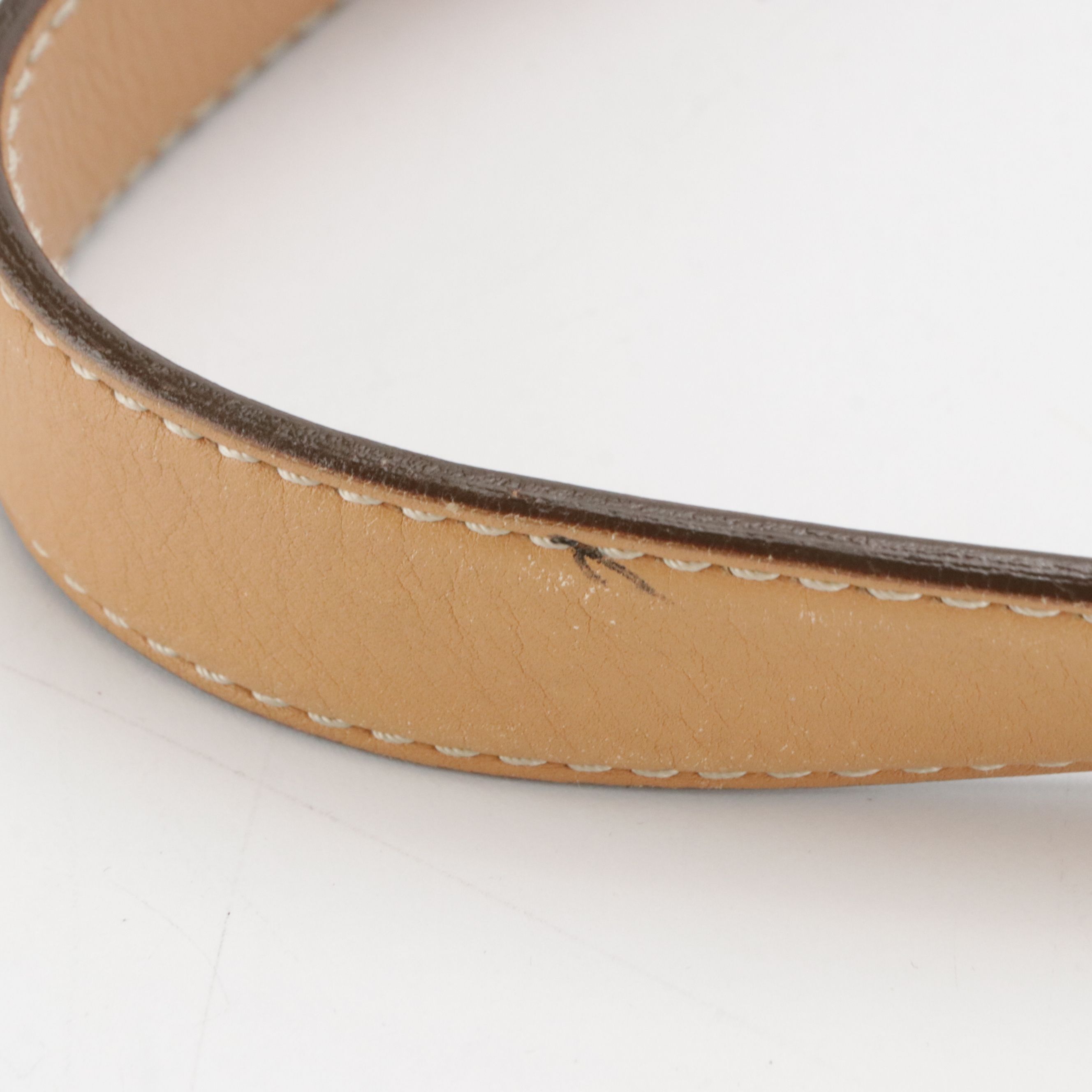 Tod's Hobo Shoulder Bag in Tan Leather