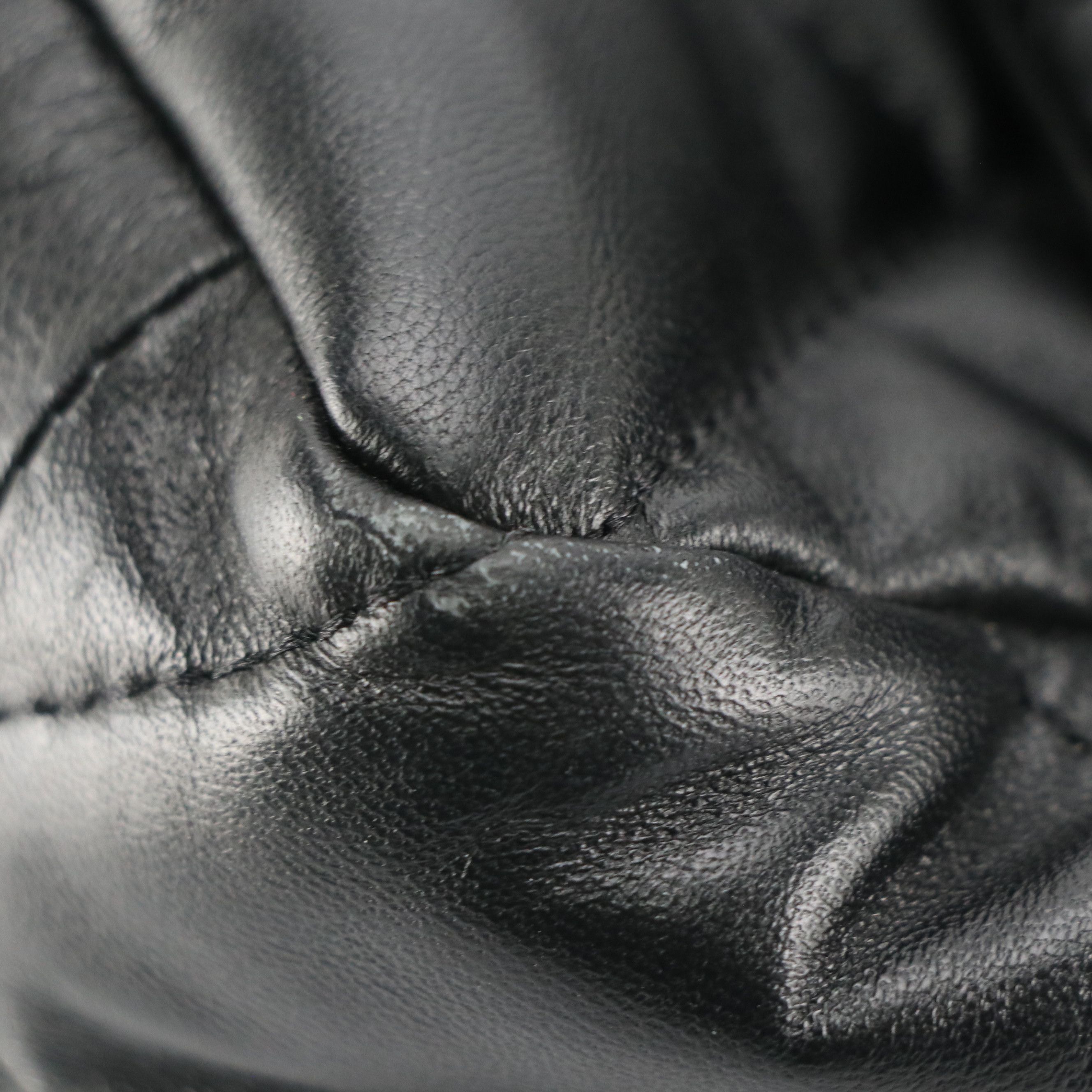 Chanel Large 19 Flap Shoulder Bag in Black Quilted Lambskin Leather