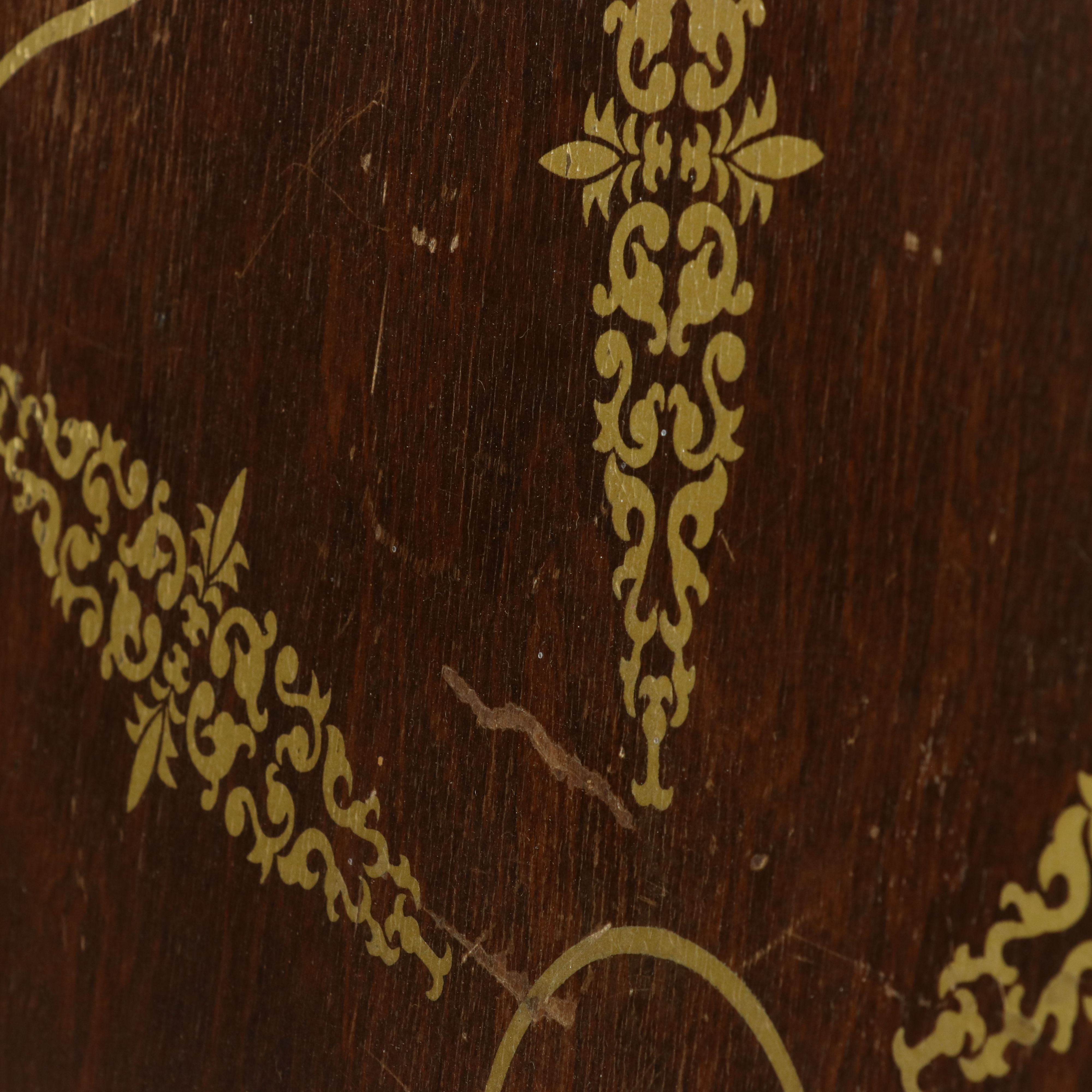 Federal Style Stencil-Decorated Scalloped Tilt-Top Occasional Table