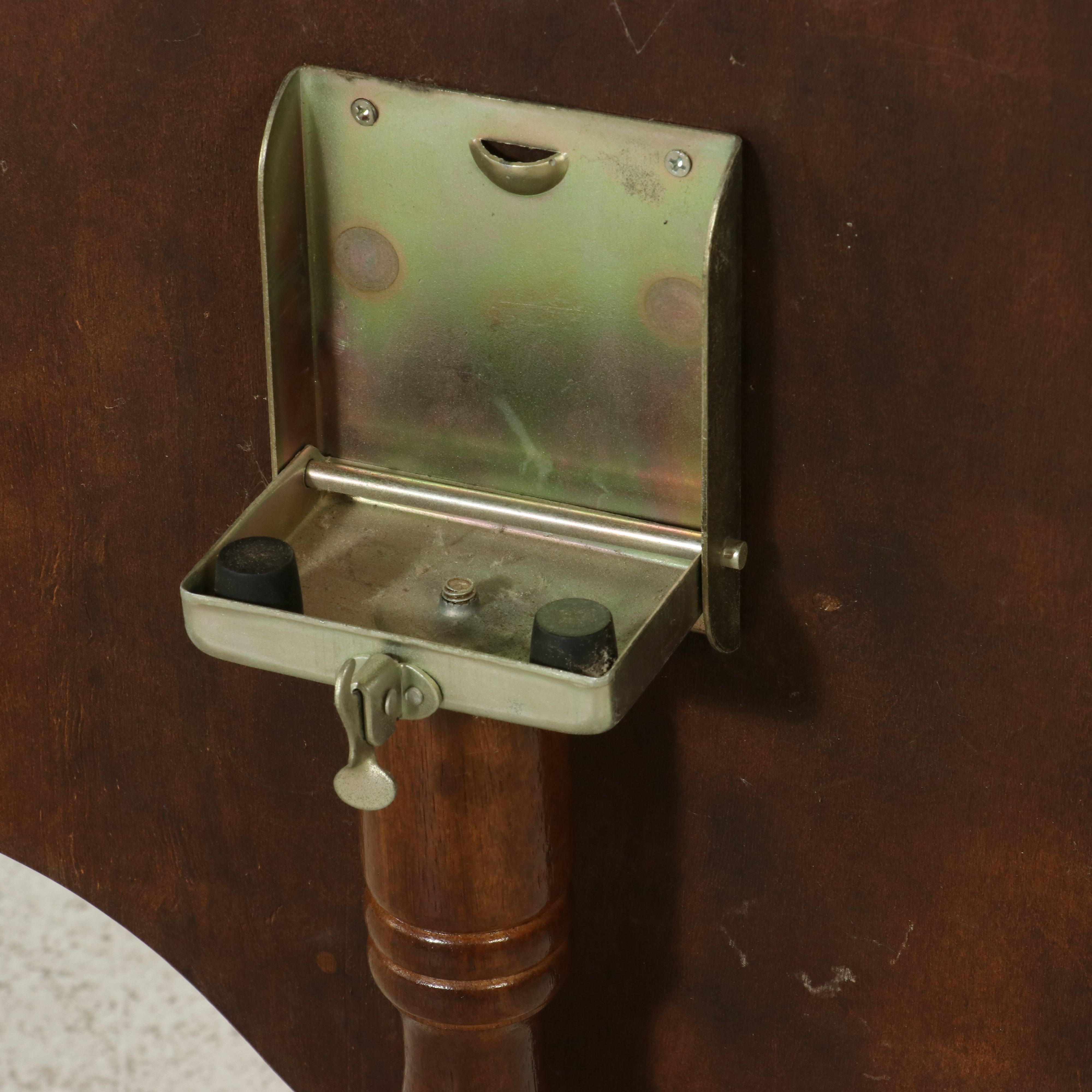 Federal Style Stencil-Decorated Scalloped Tilt-Top Occasional Table