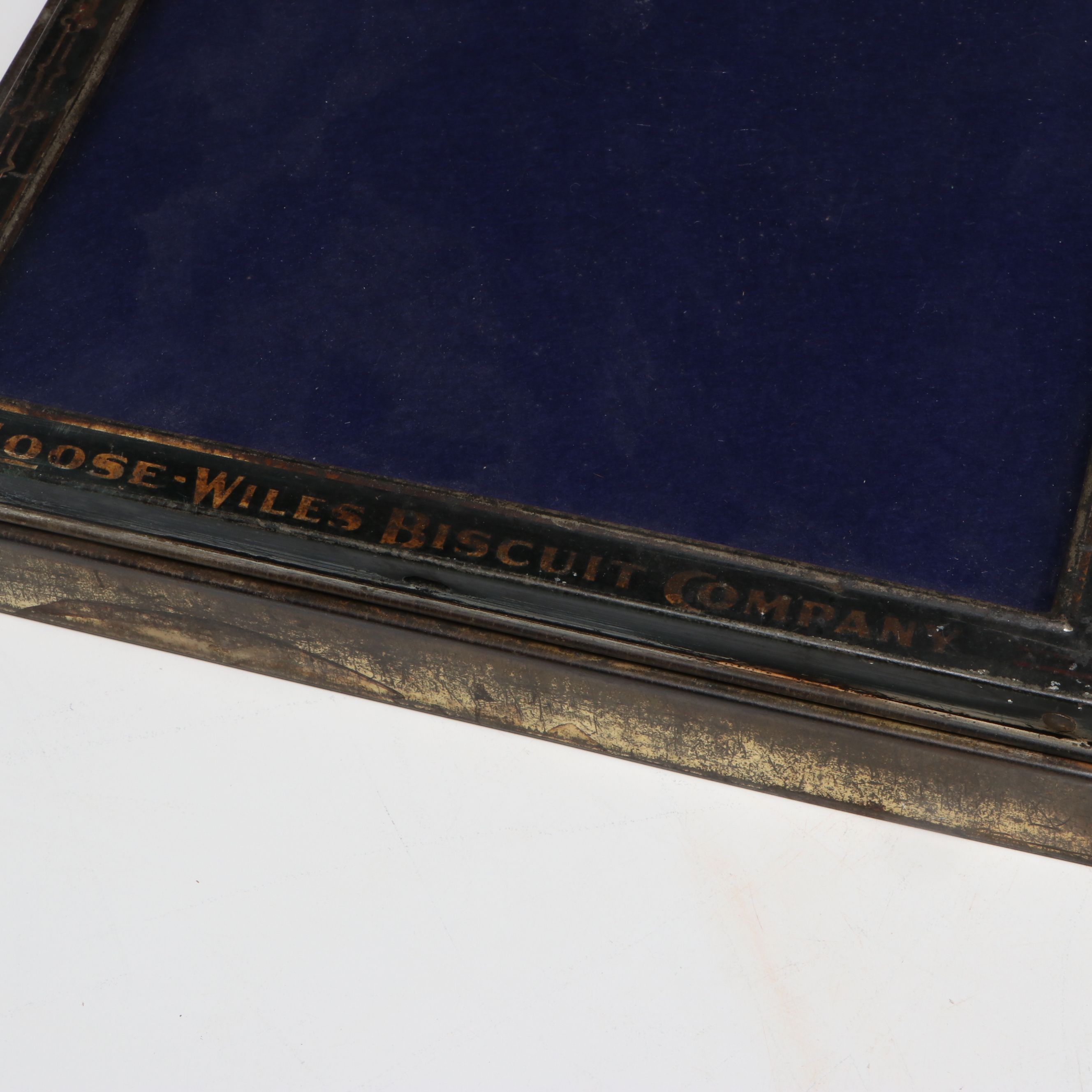 Loose-Wiles "Sunshine Biscuits" and Other Metal Display Boxes