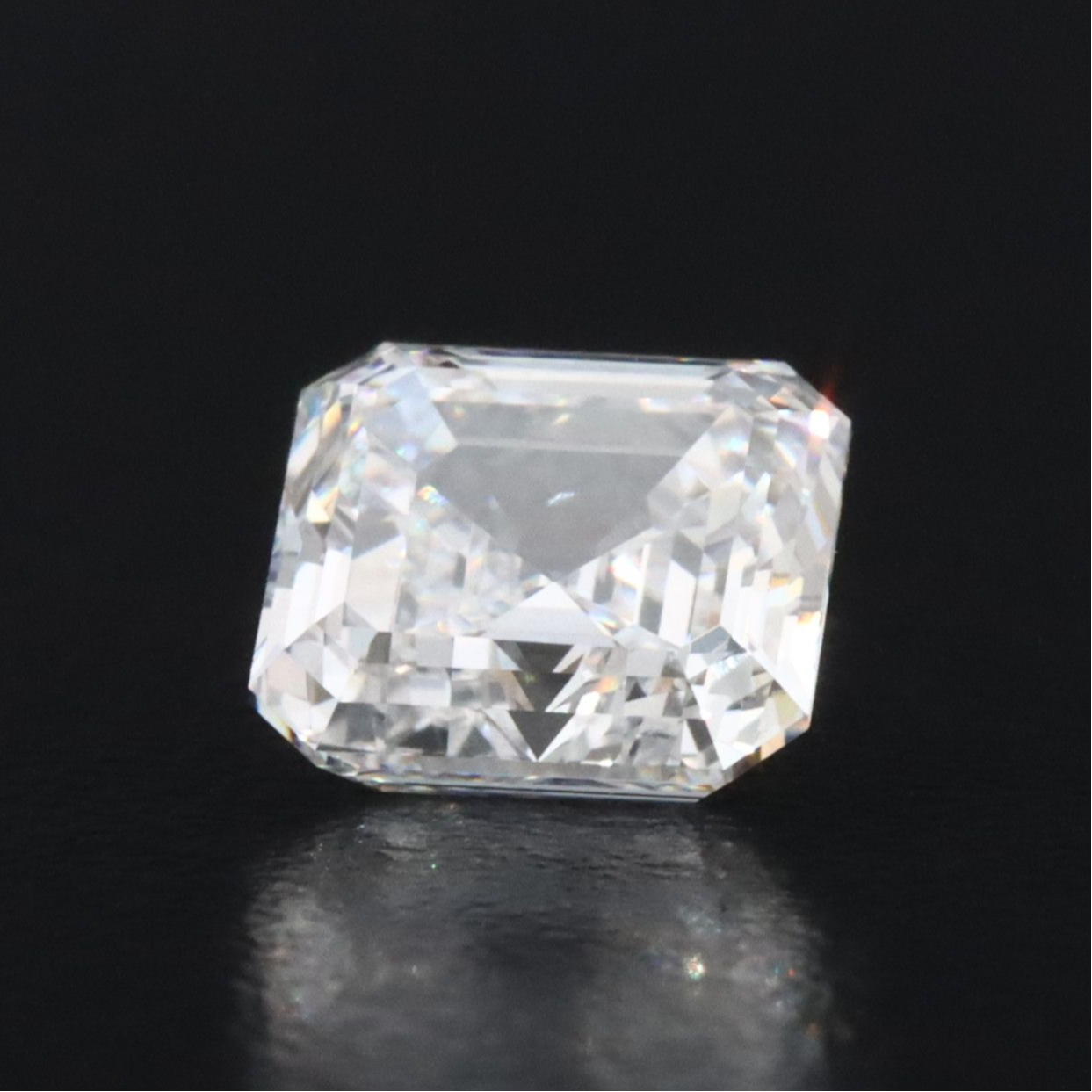 Loose 1.43 CT Lab Grown Diamond with IGI Report