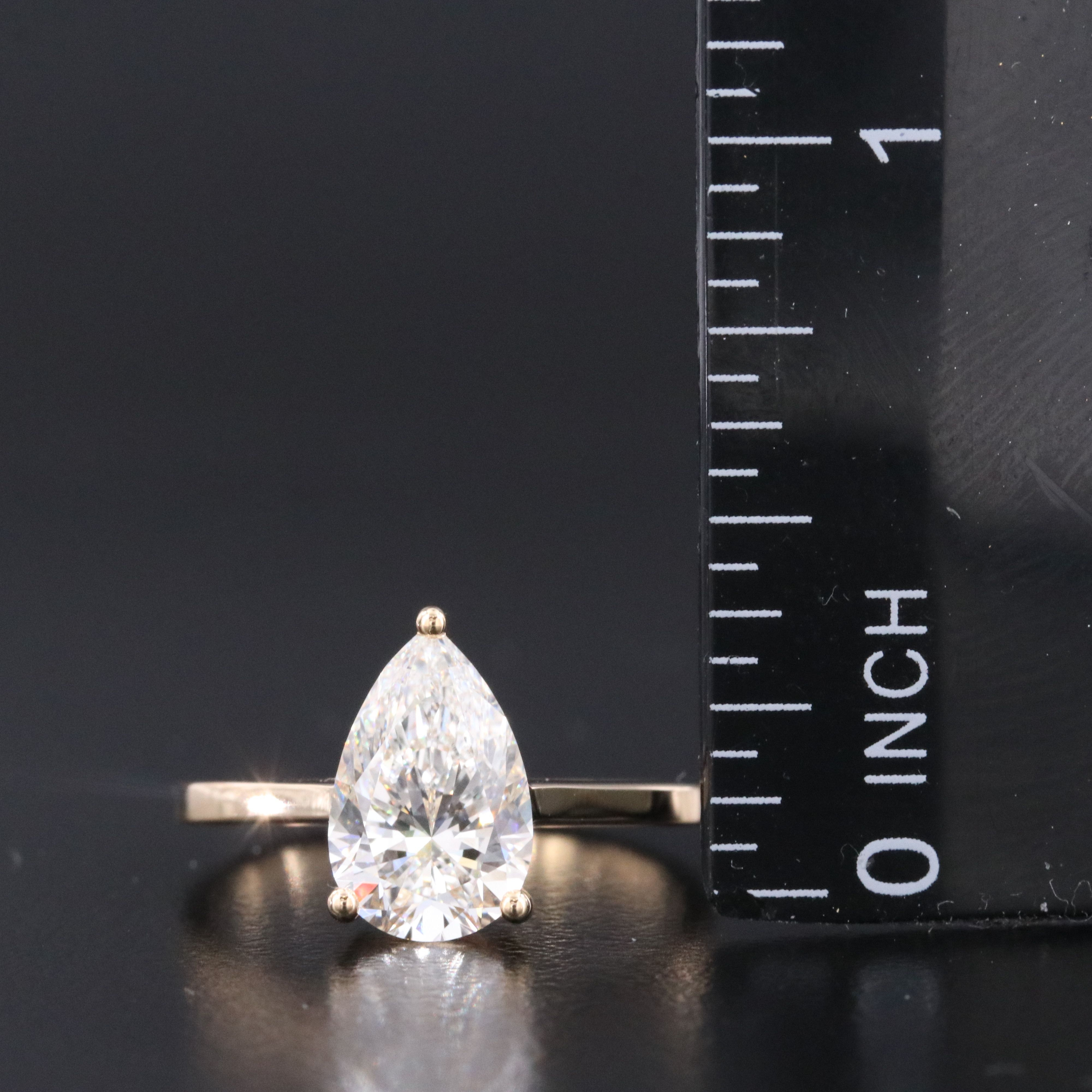 18K 1.96 CT Lab Grown Diamond Solitaire Ring with IGI Report