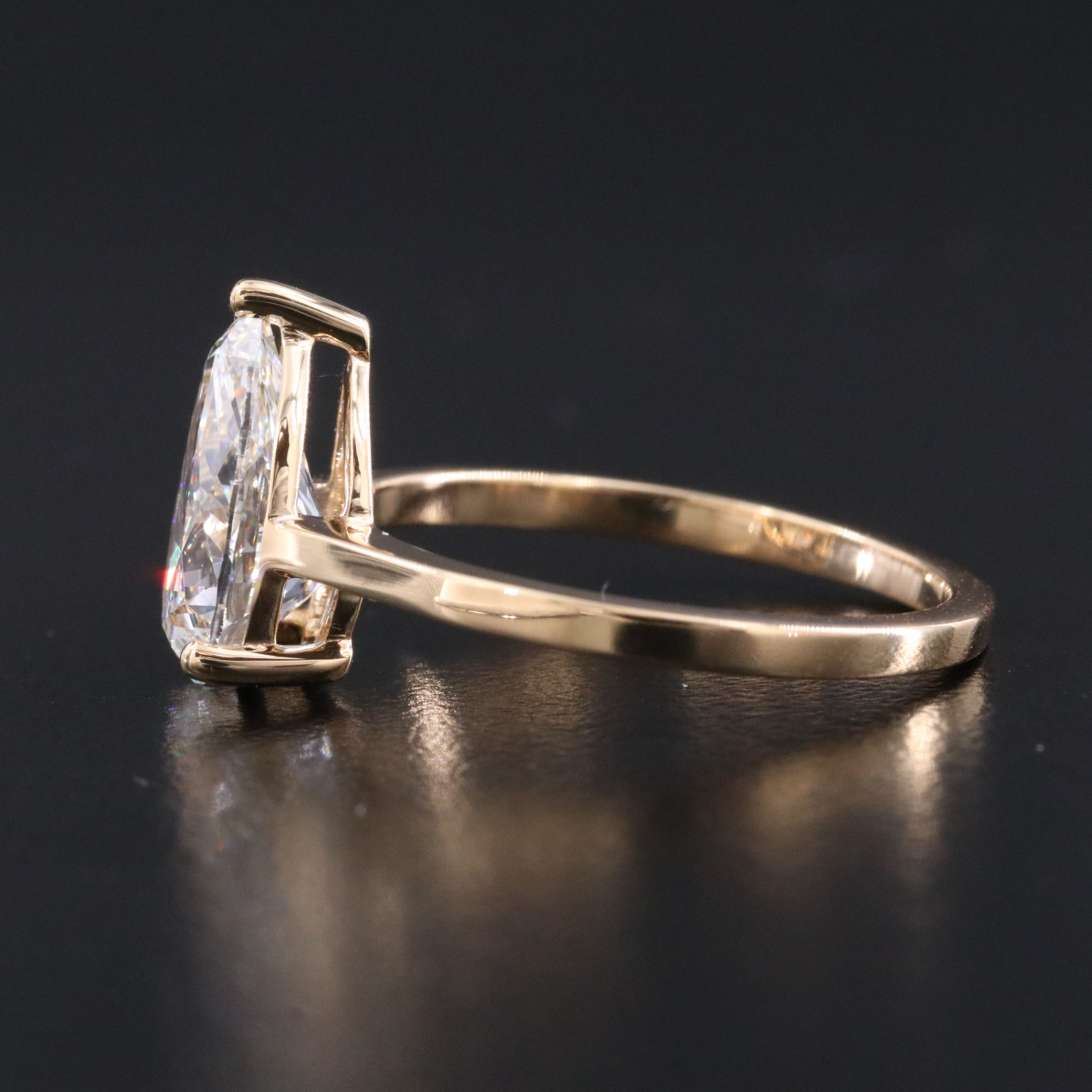 18K 1.96 CT Lab Grown Diamond Solitaire Ring with IGI Report