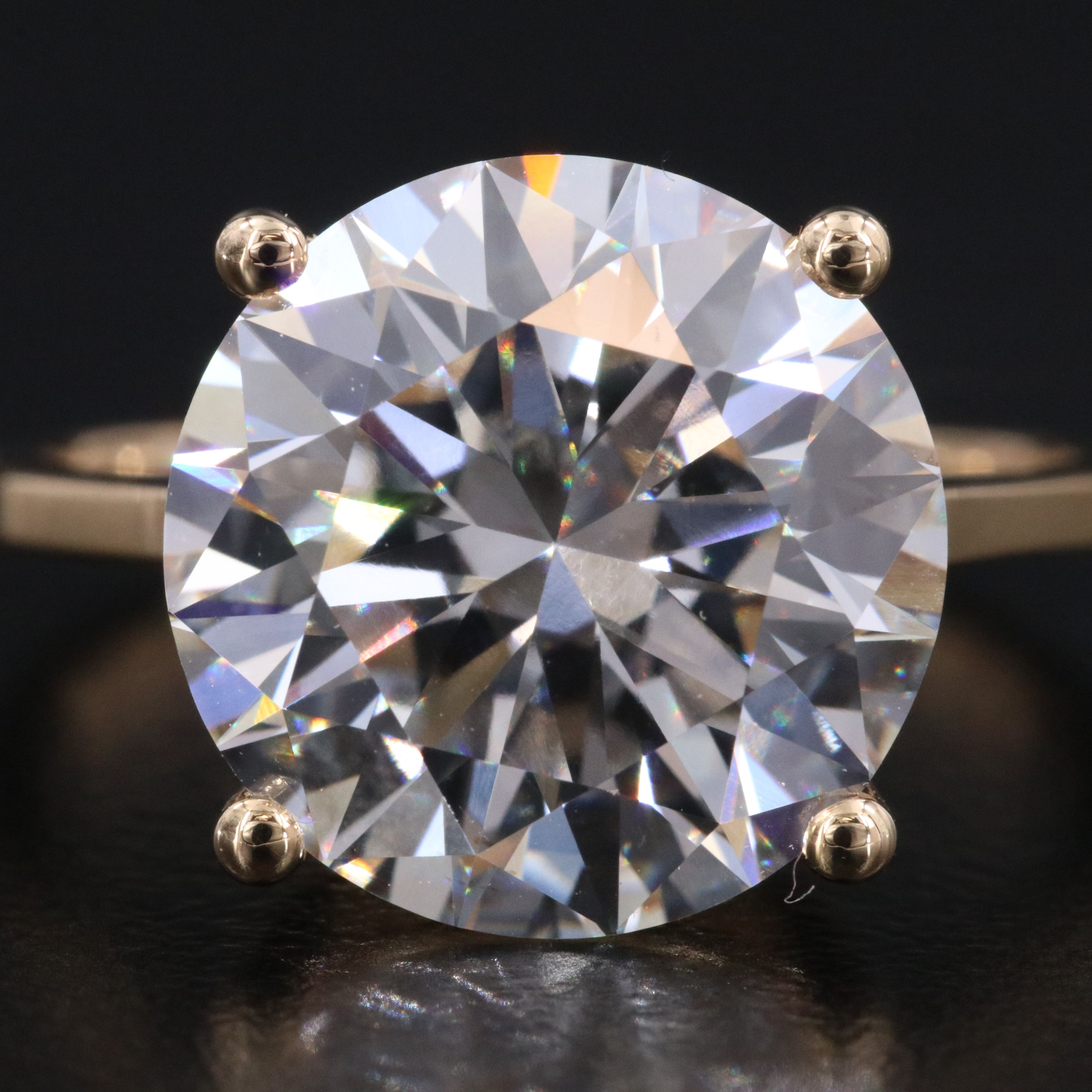 18K 6.14 CT Lab Grown Diamond Solitaire Ring with IGI Report