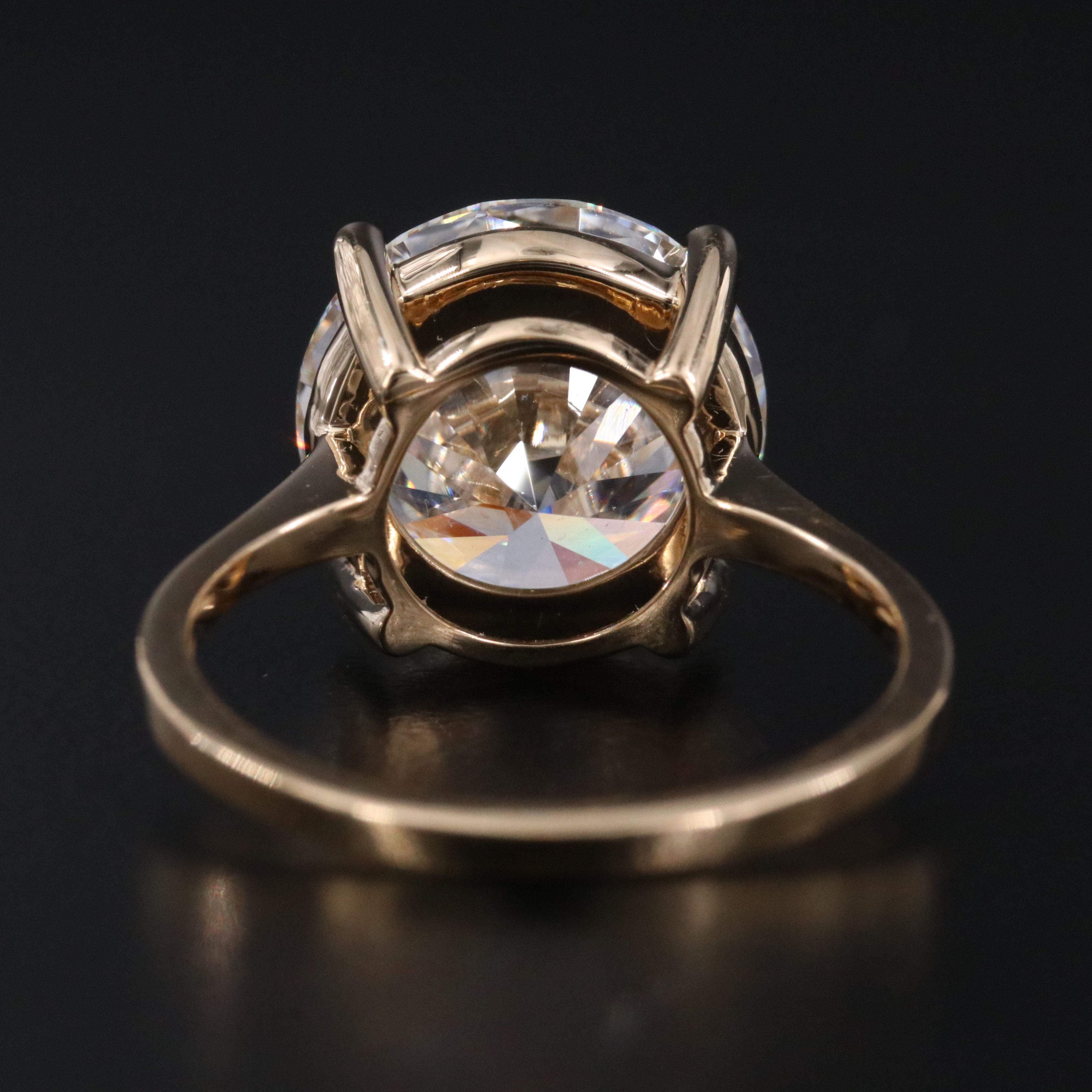 18K 6.14 CT Lab Grown Diamond Solitaire Ring with IGI Report