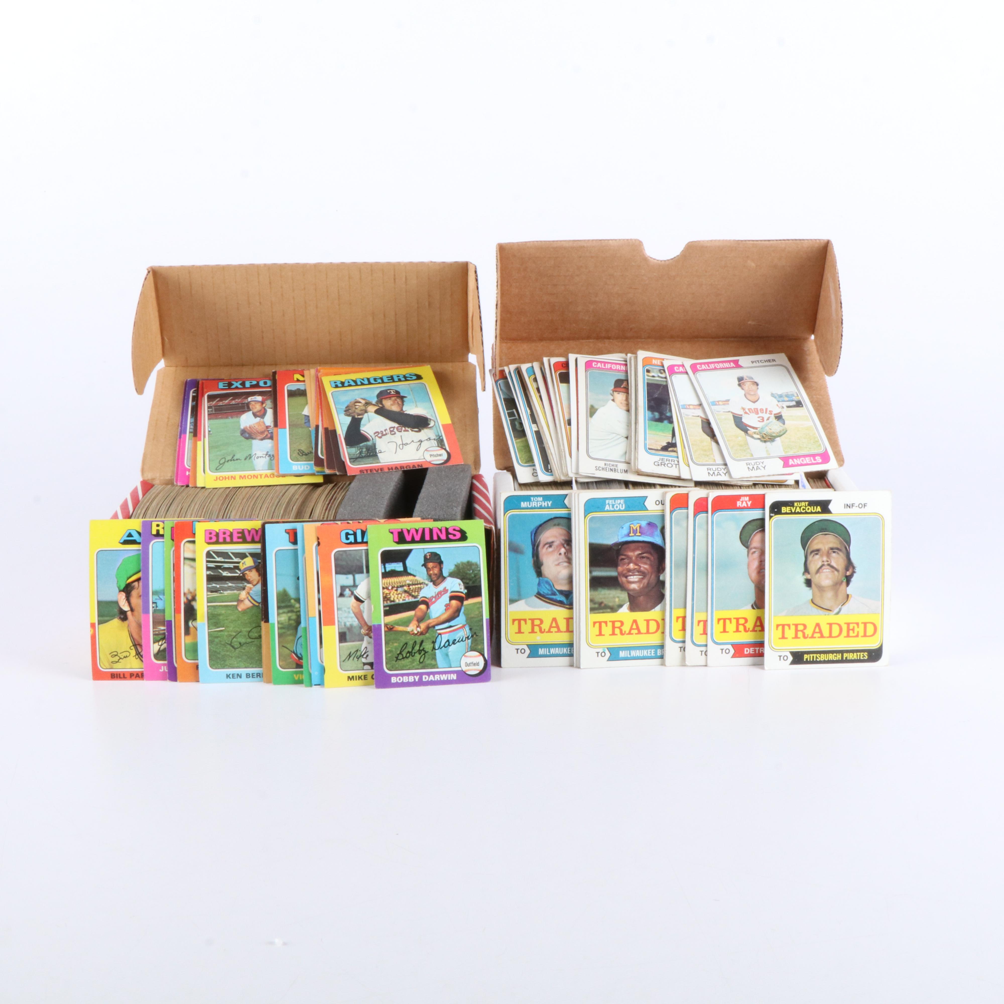 Collection of 1974 and 1975 Topps Baseball Cards