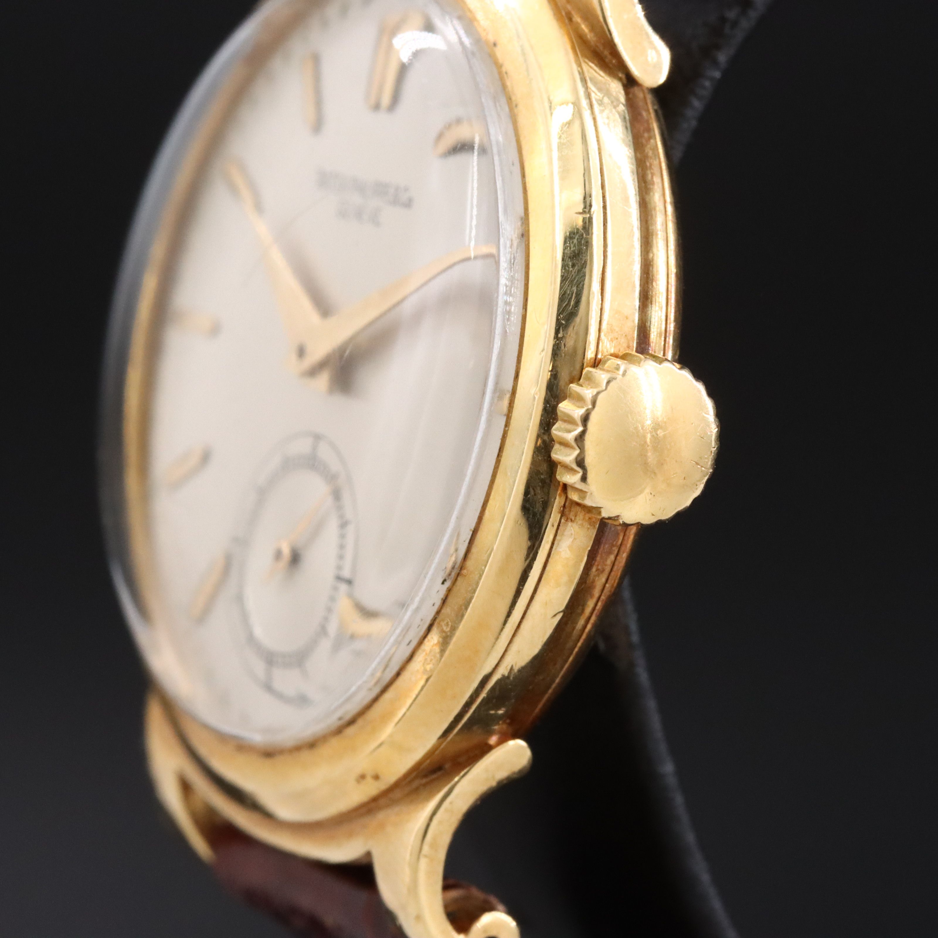 18K Patek Philippe Calatrava Scroll Lugs Vintage Model 1491 Watch