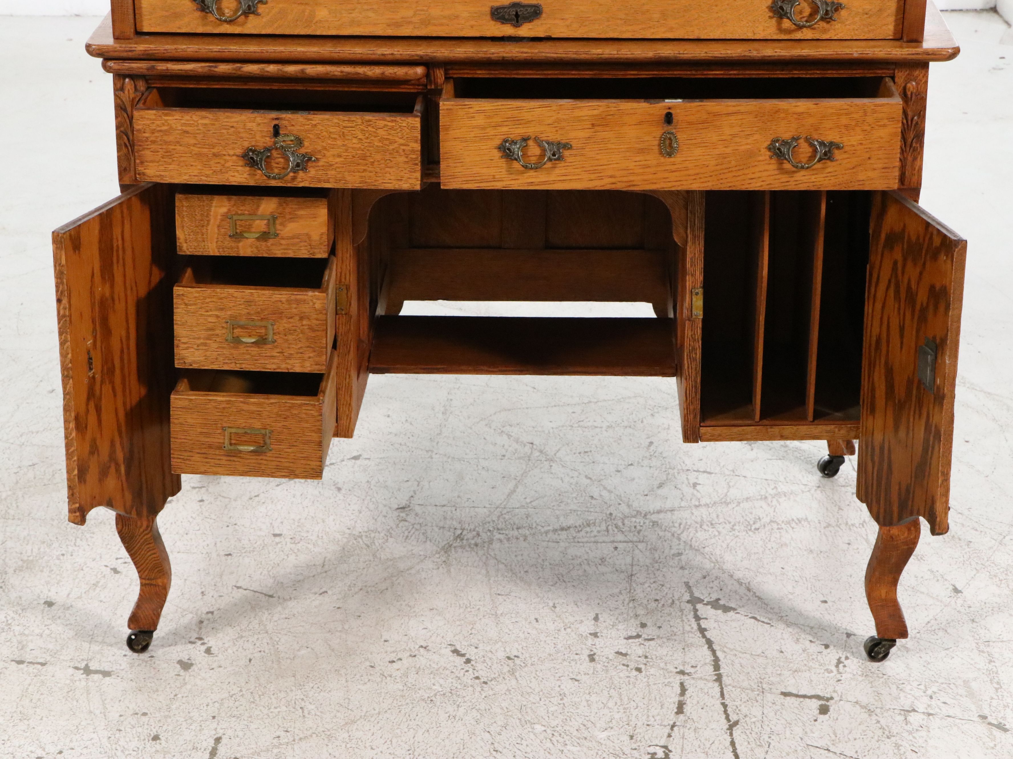 Macey Late Victorian Style Quartersawn Oak Roll-Top Secretary Desk