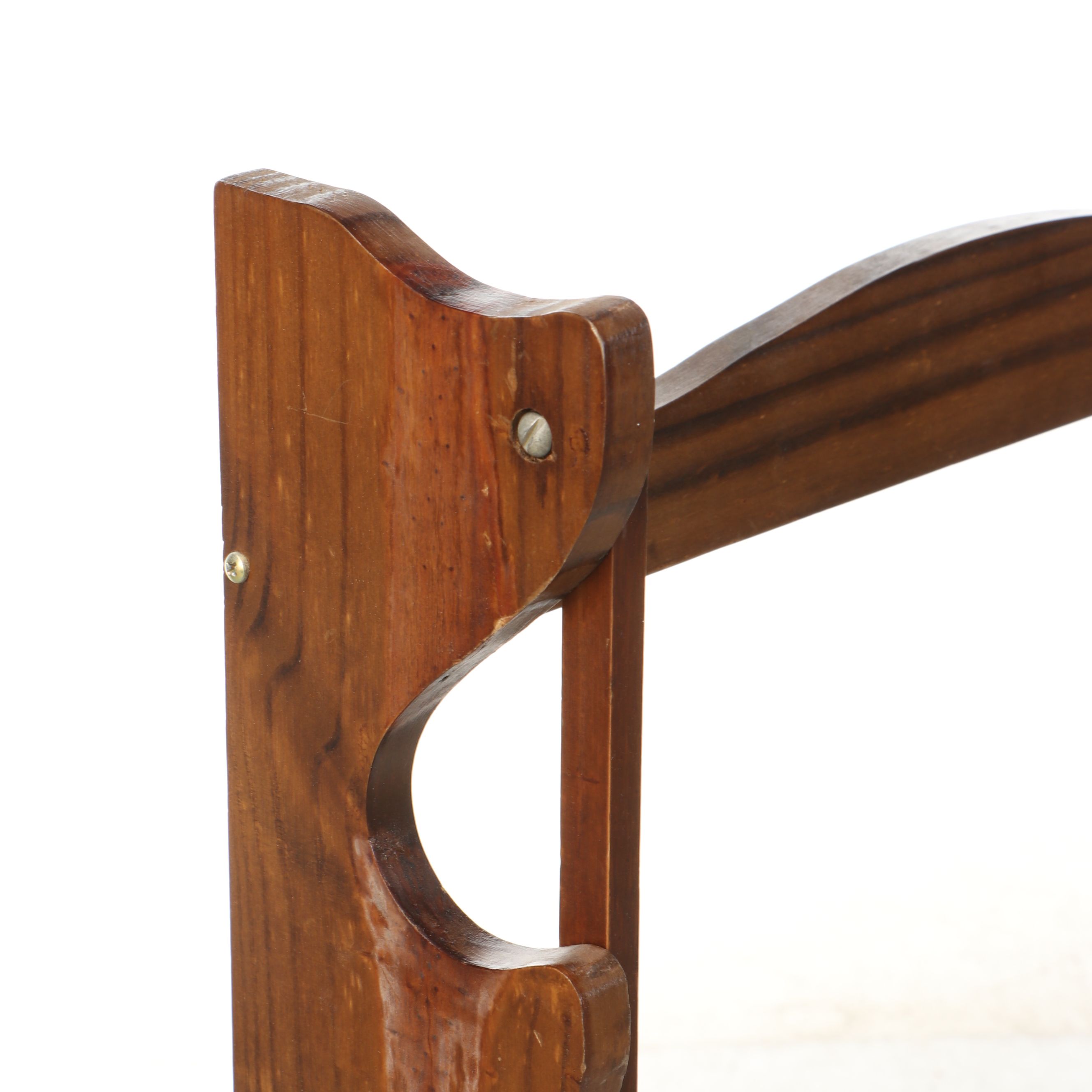 Four-Slot Wall Mount Gun Rack with Lockable Drawer