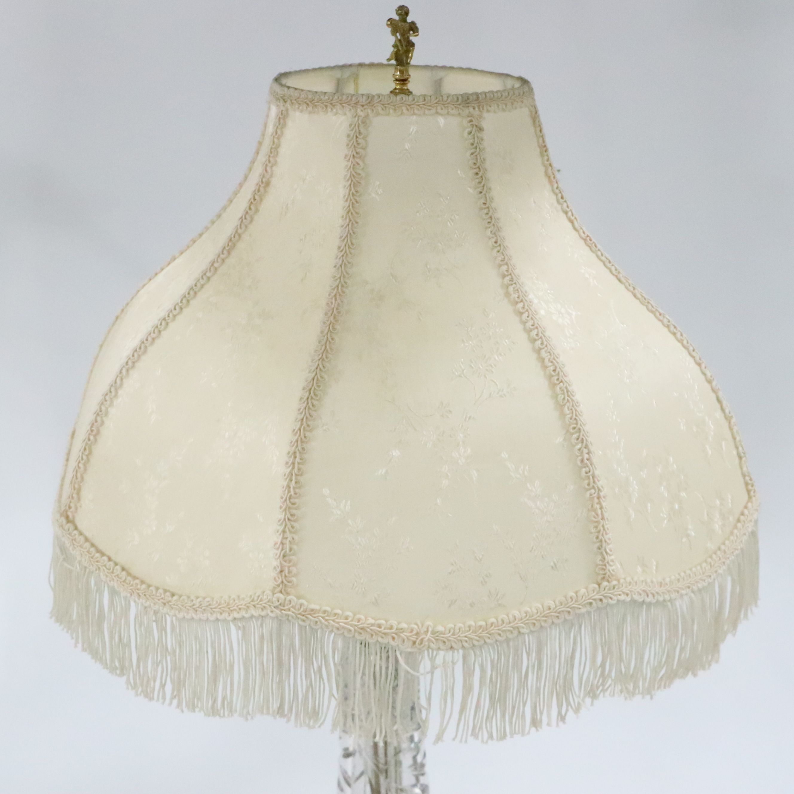 Victorian Style Brilliant Cut Tassel Shade Table Lamp