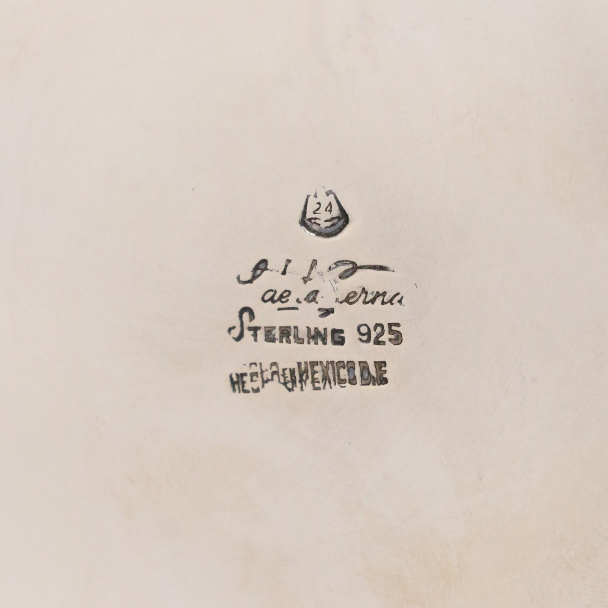 Salvador de la Serna Mexican Sterling Silver Tea and Coffee Service, Mid-20th C.