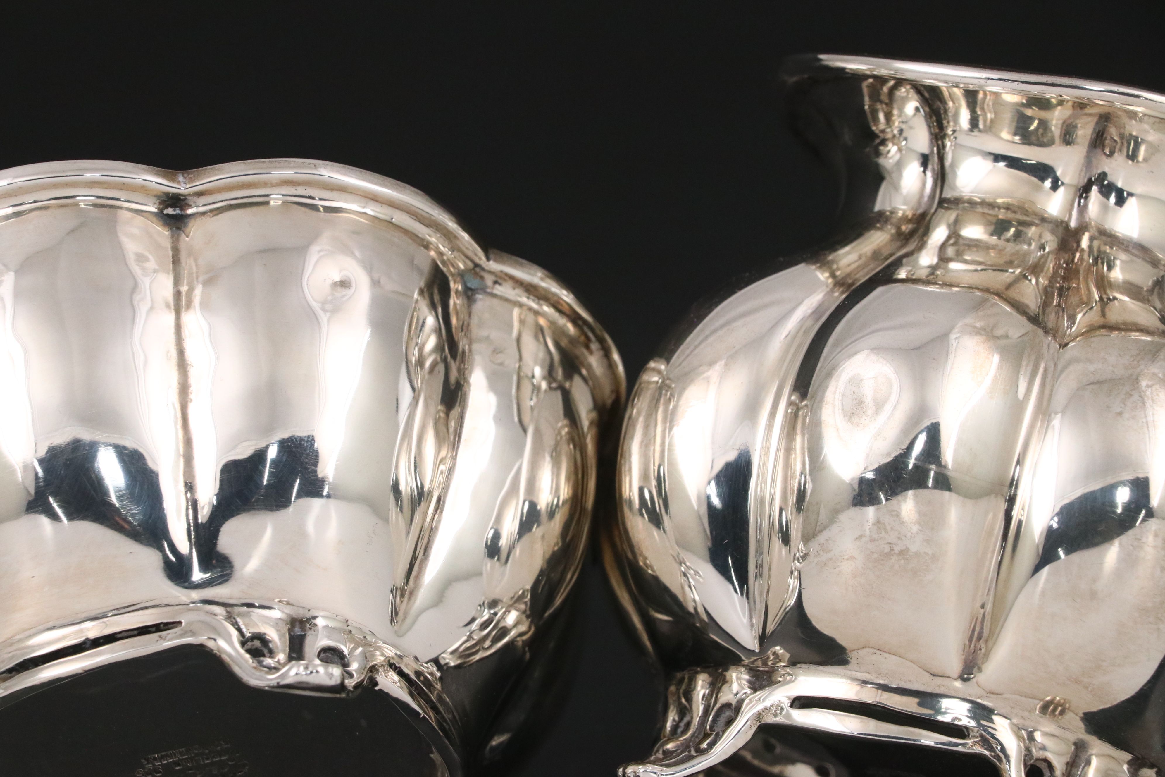 Salvador de la Serna Mexican Sterling Silver Tea and Coffee Service, Mid-20th C.