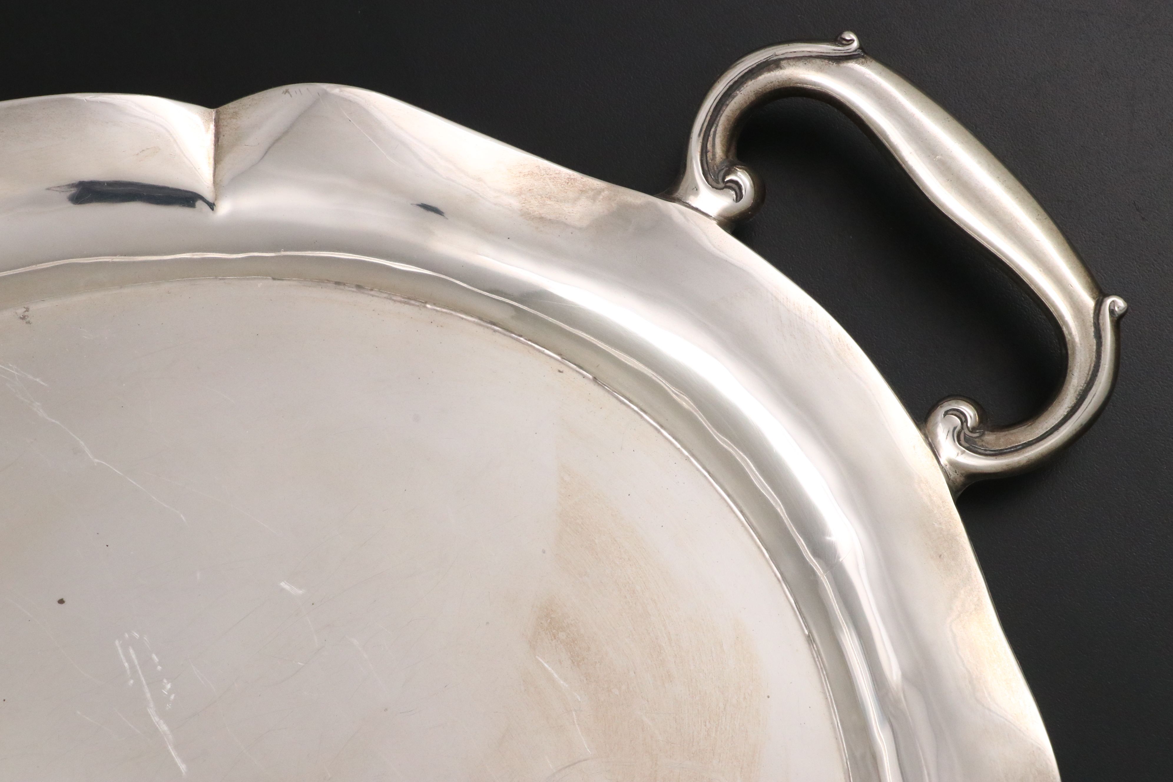 Salvador de la Serna Mexican Sterling Silver Tea and Coffee Service, Mid-20th C.