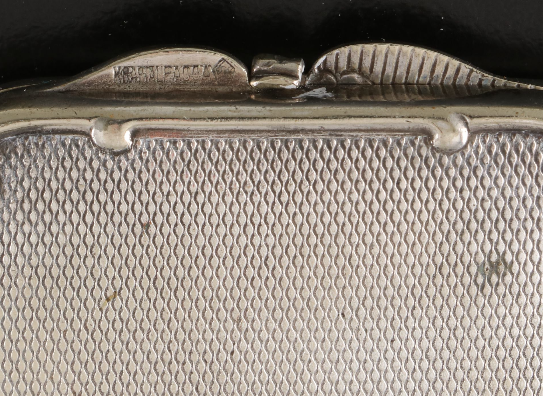 800 Silver Etched Comb with Sleeve and Kraft Alpacca Compact