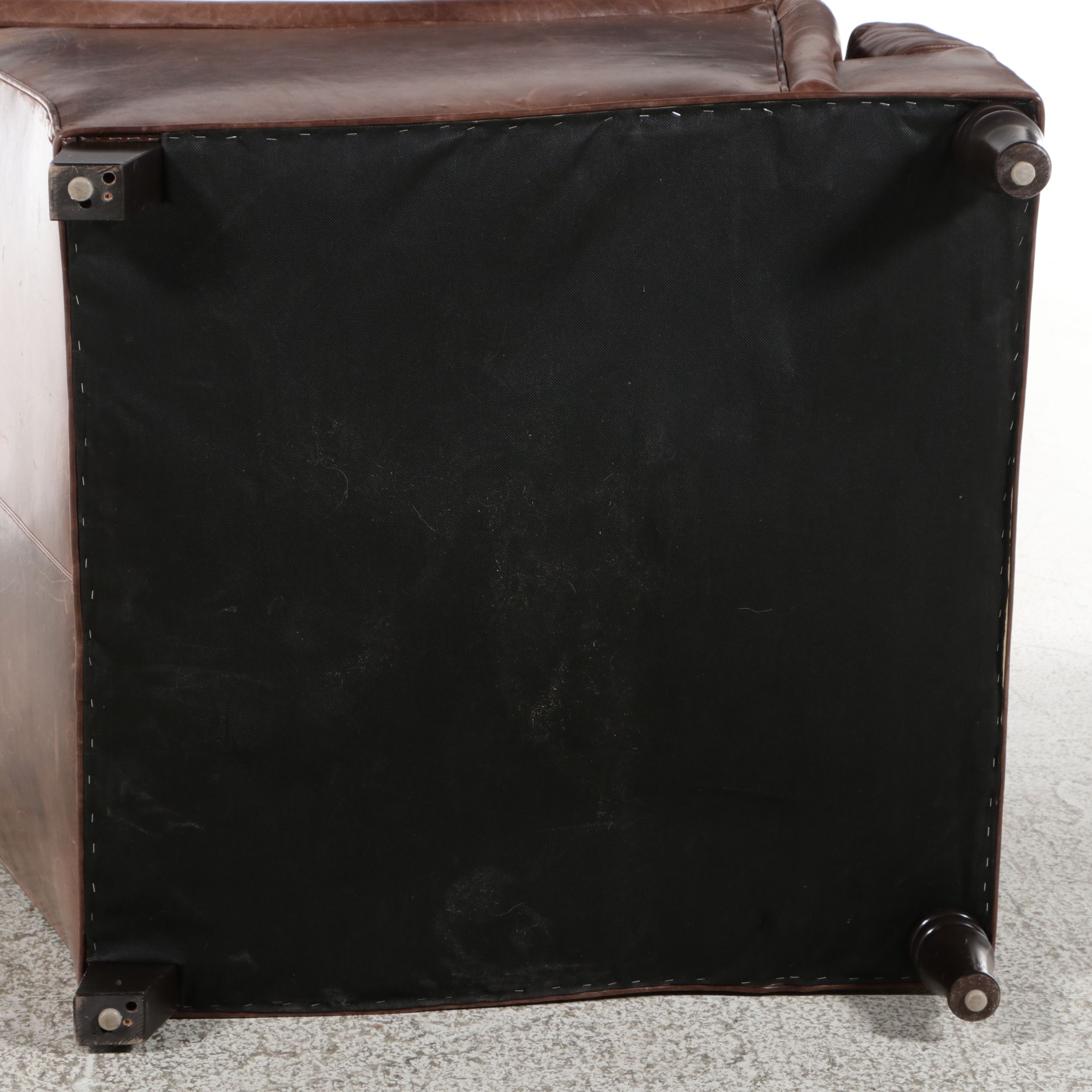 Richter Furniture Brown Leather Club Chair